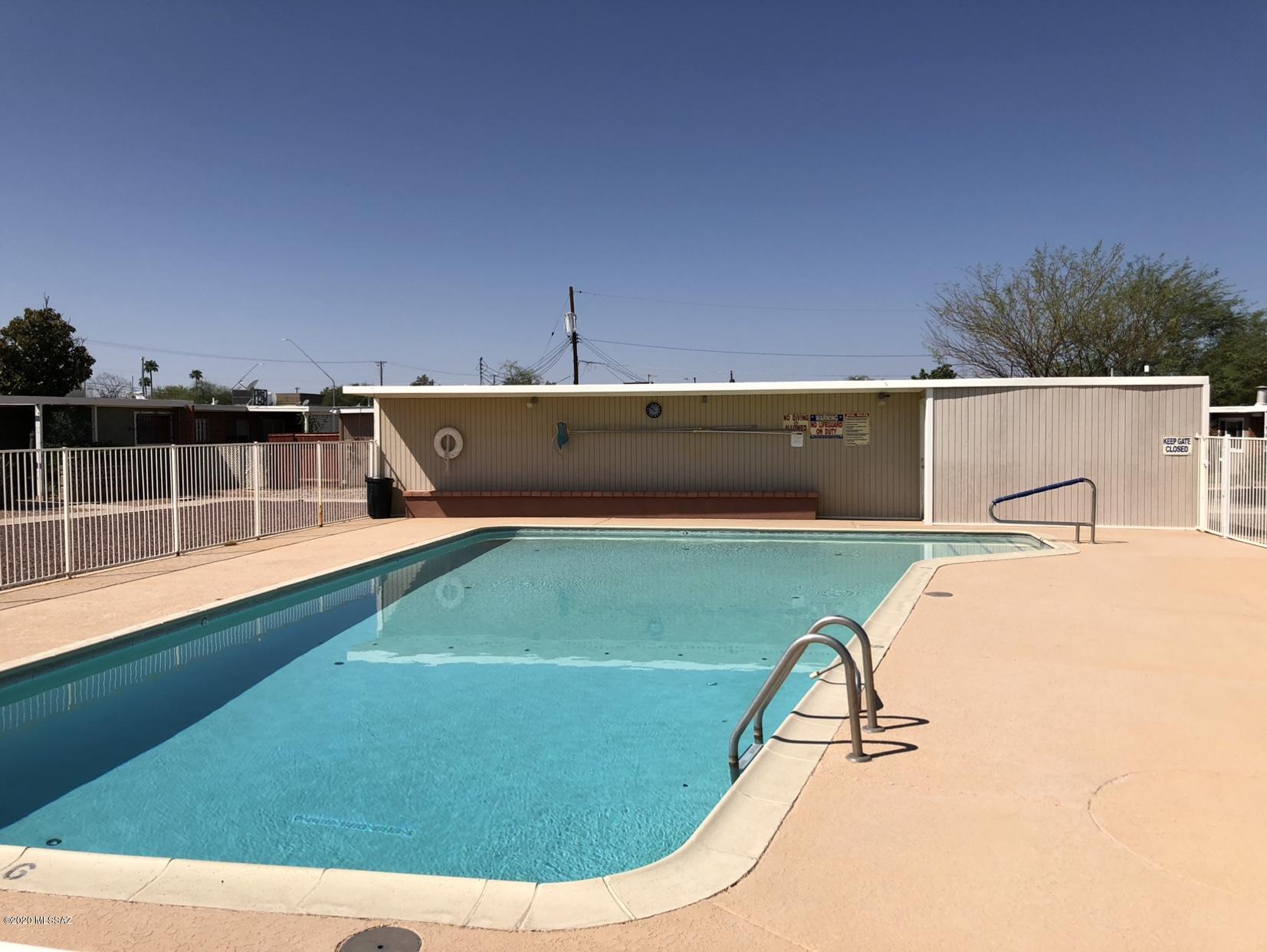 Palm Ridge Terrace Condo - Residential