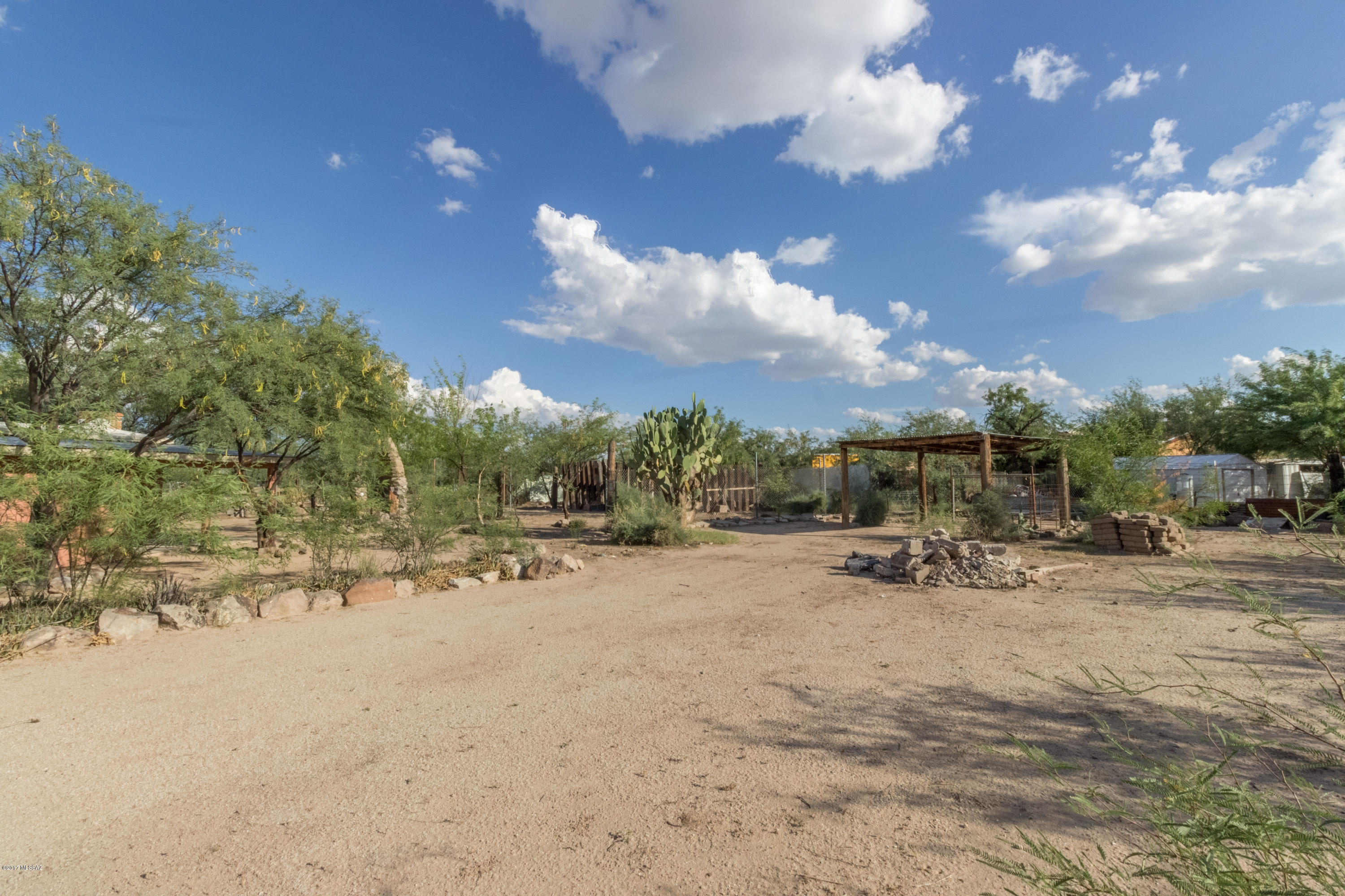 El Rio Acres - Residential