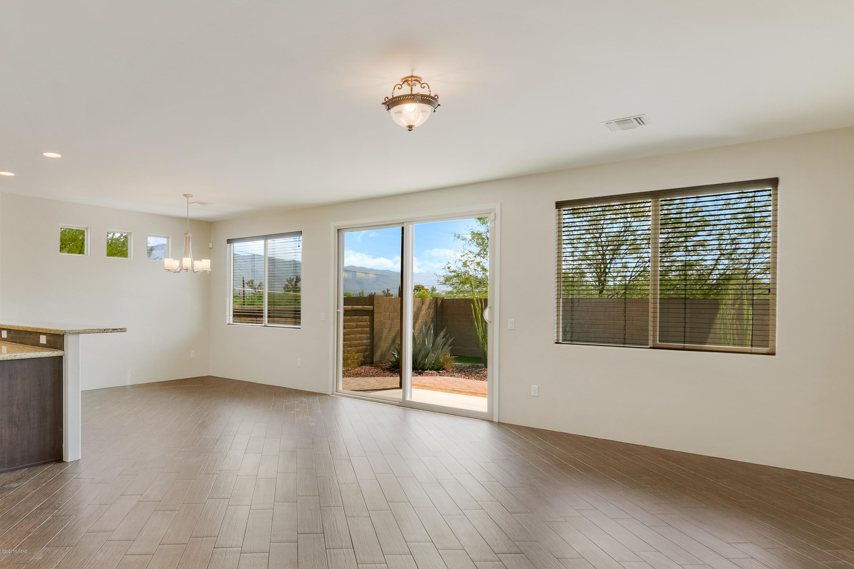 Miramonte At Glenn SQ20133580243 - Residential