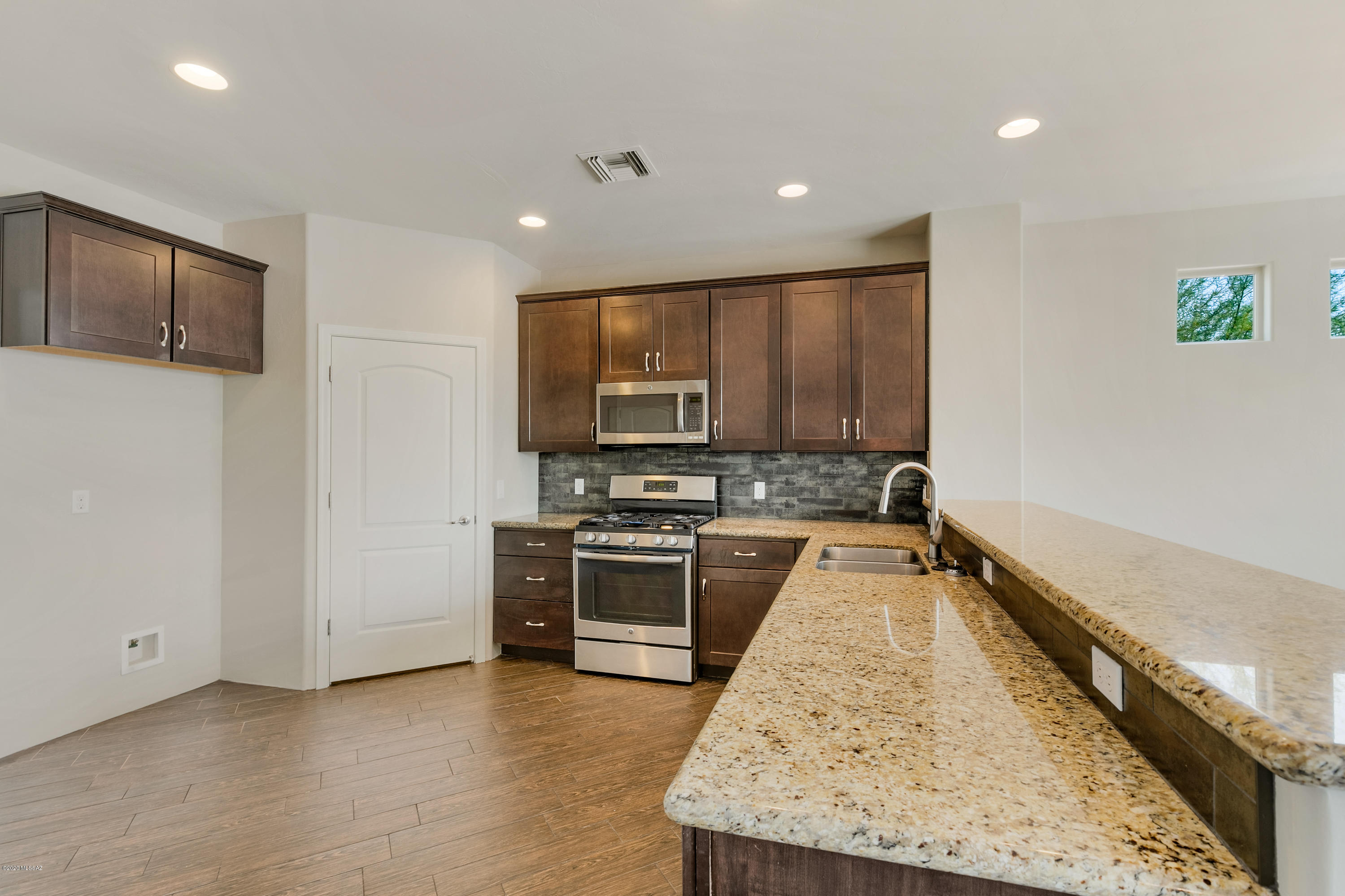 Miramonte At Glenn SQ20133580243 - Residential