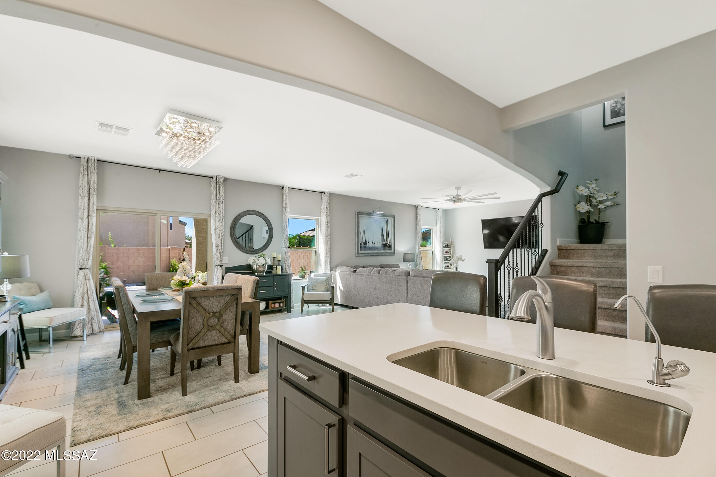 Vista Del Lago Norte SQ20140780198 - Residential