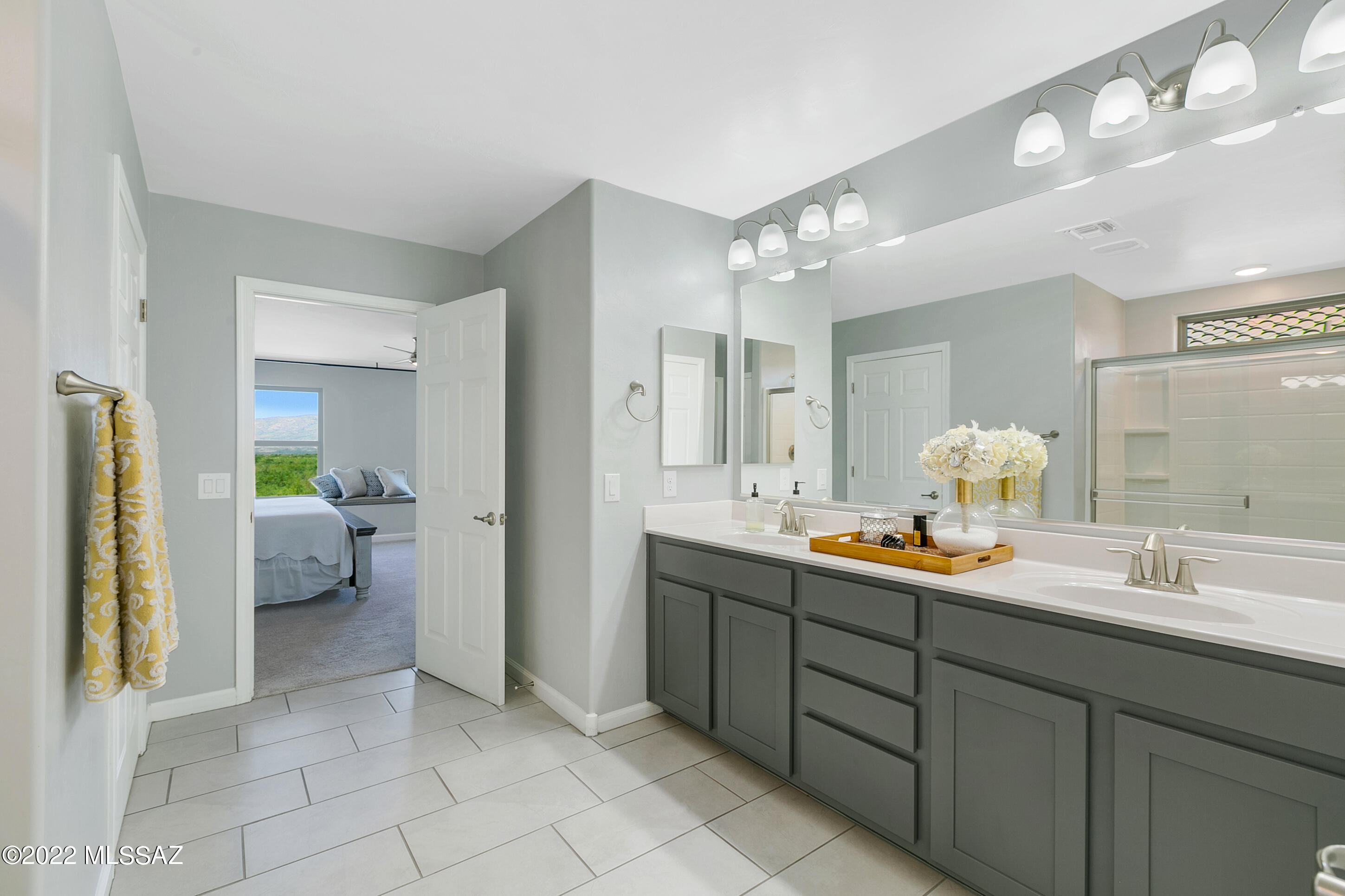 Vista Del Lago Norte SQ20140780198 - Residential