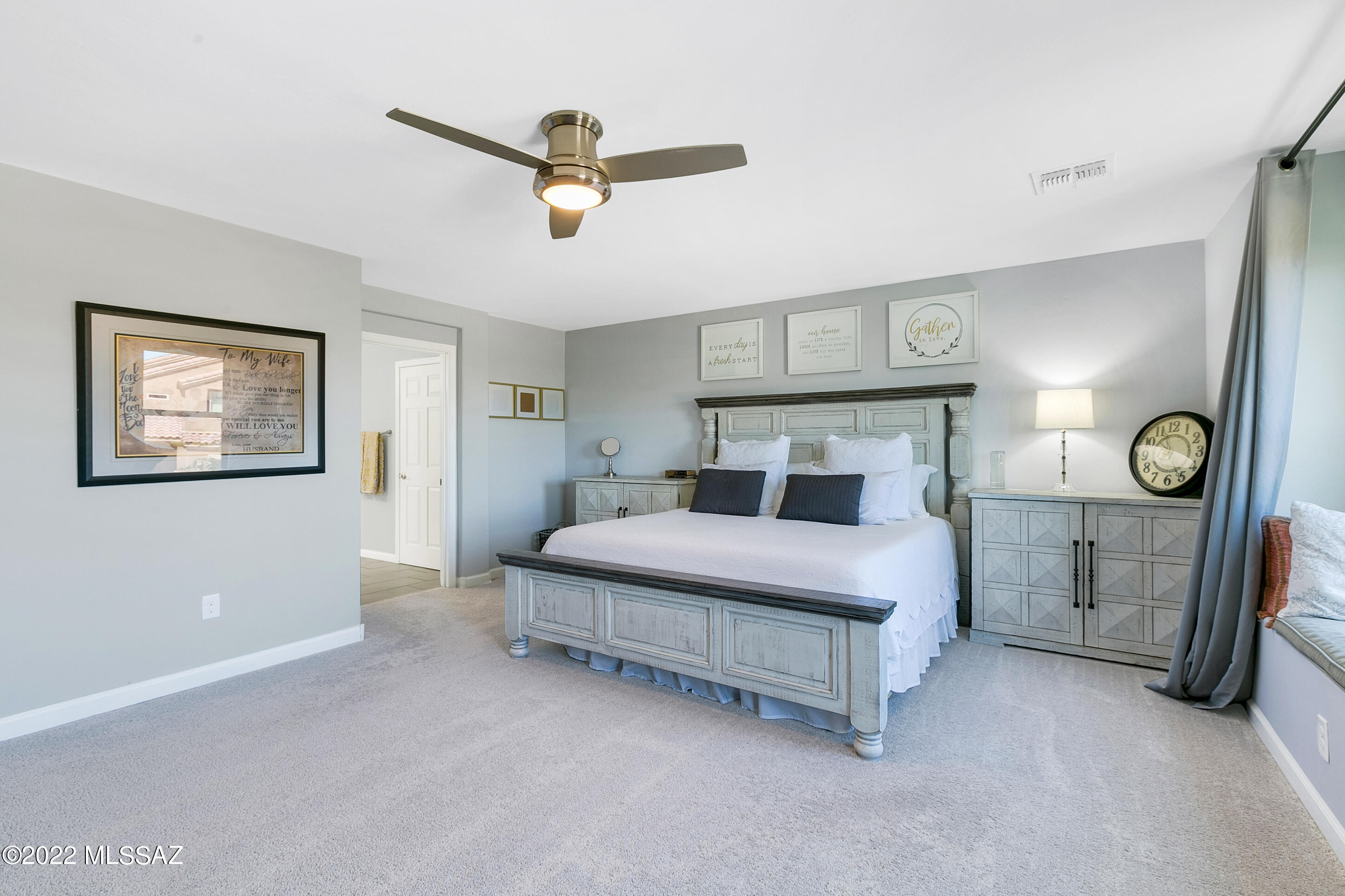 Vista Del Lago Norte SQ20140780198 - Residential