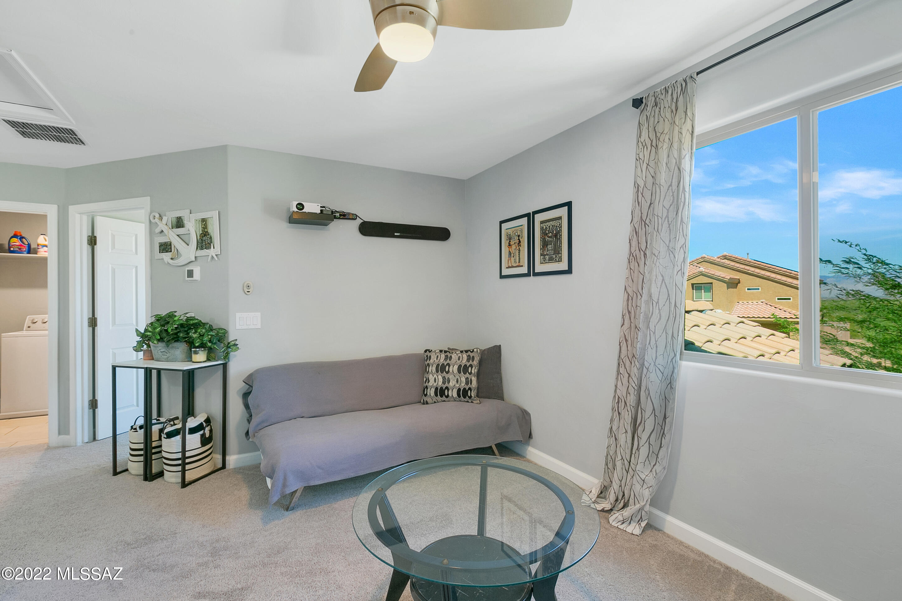 Vista Del Lago Norte SQ20140780198 - Residential