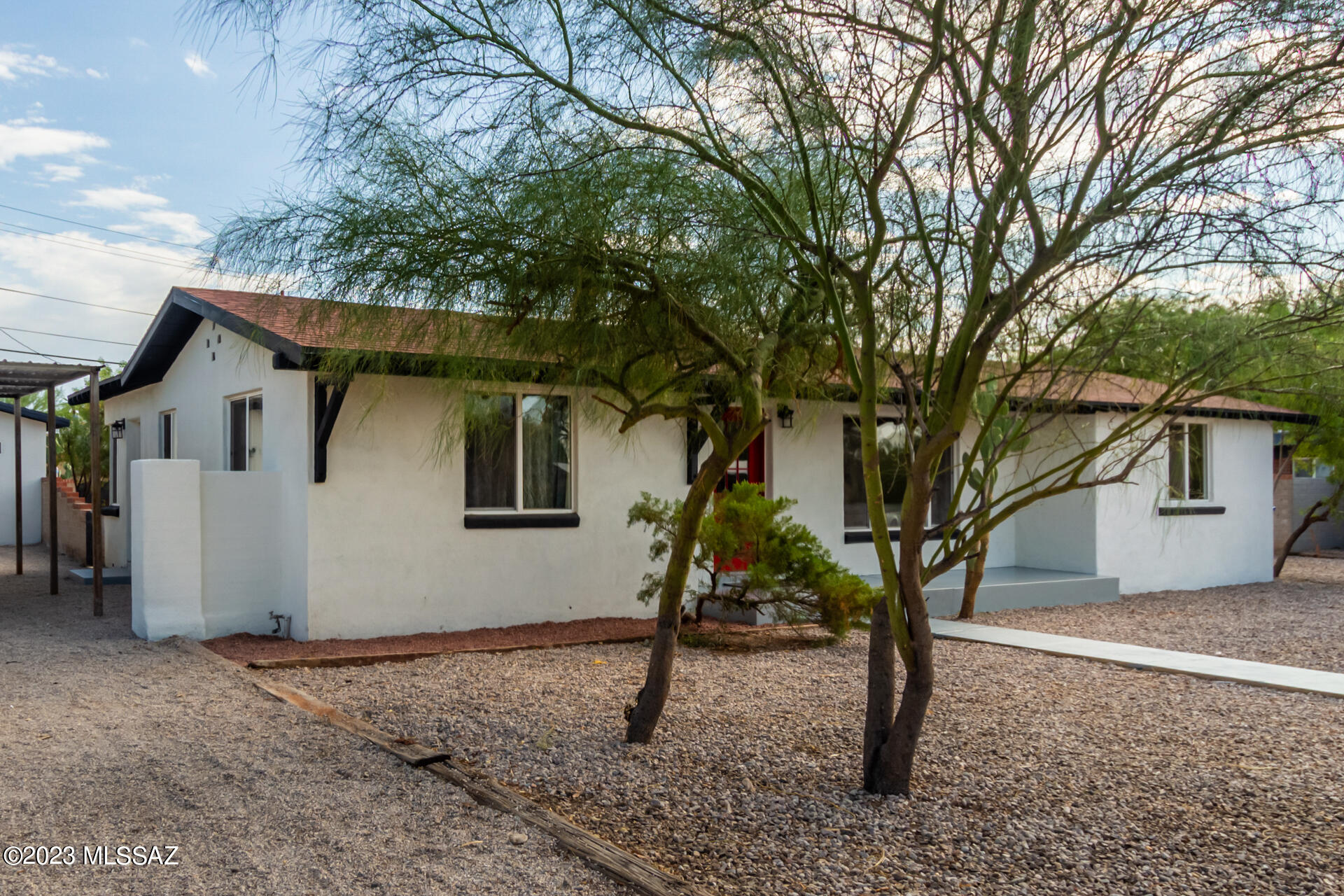 Encanto Park - Residential