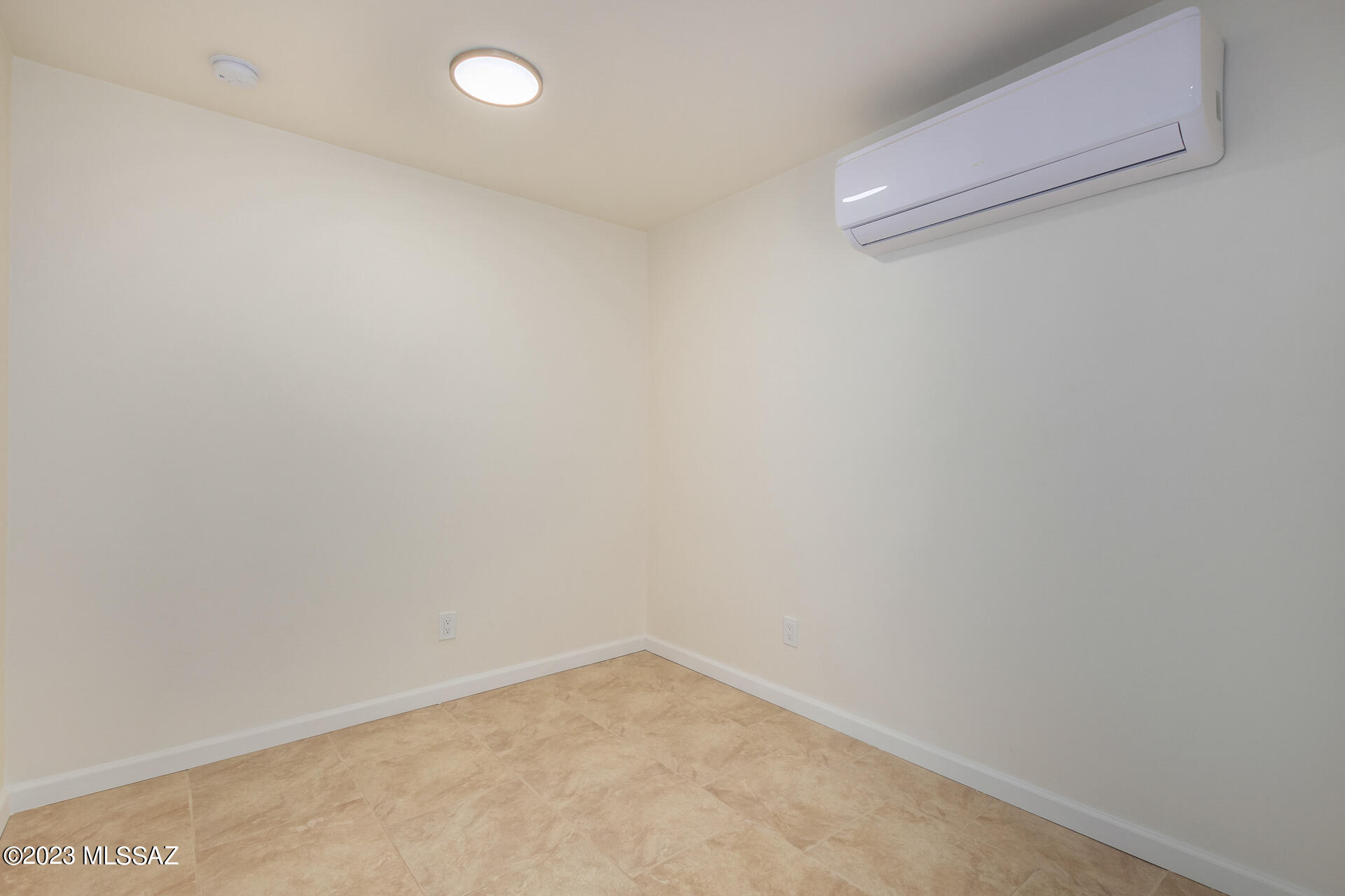 Encanto Park - Residential