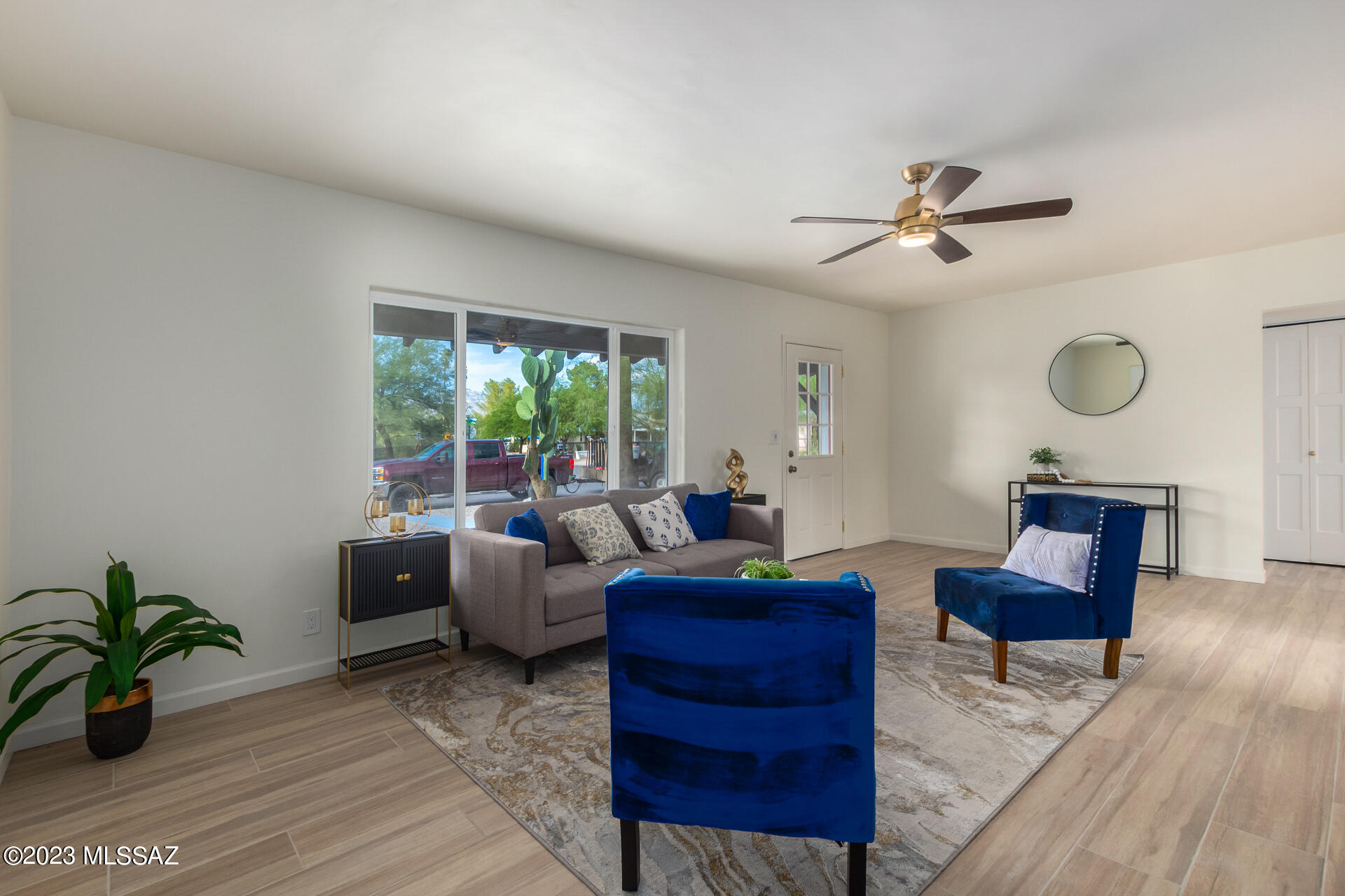 Encanto Park - Residential