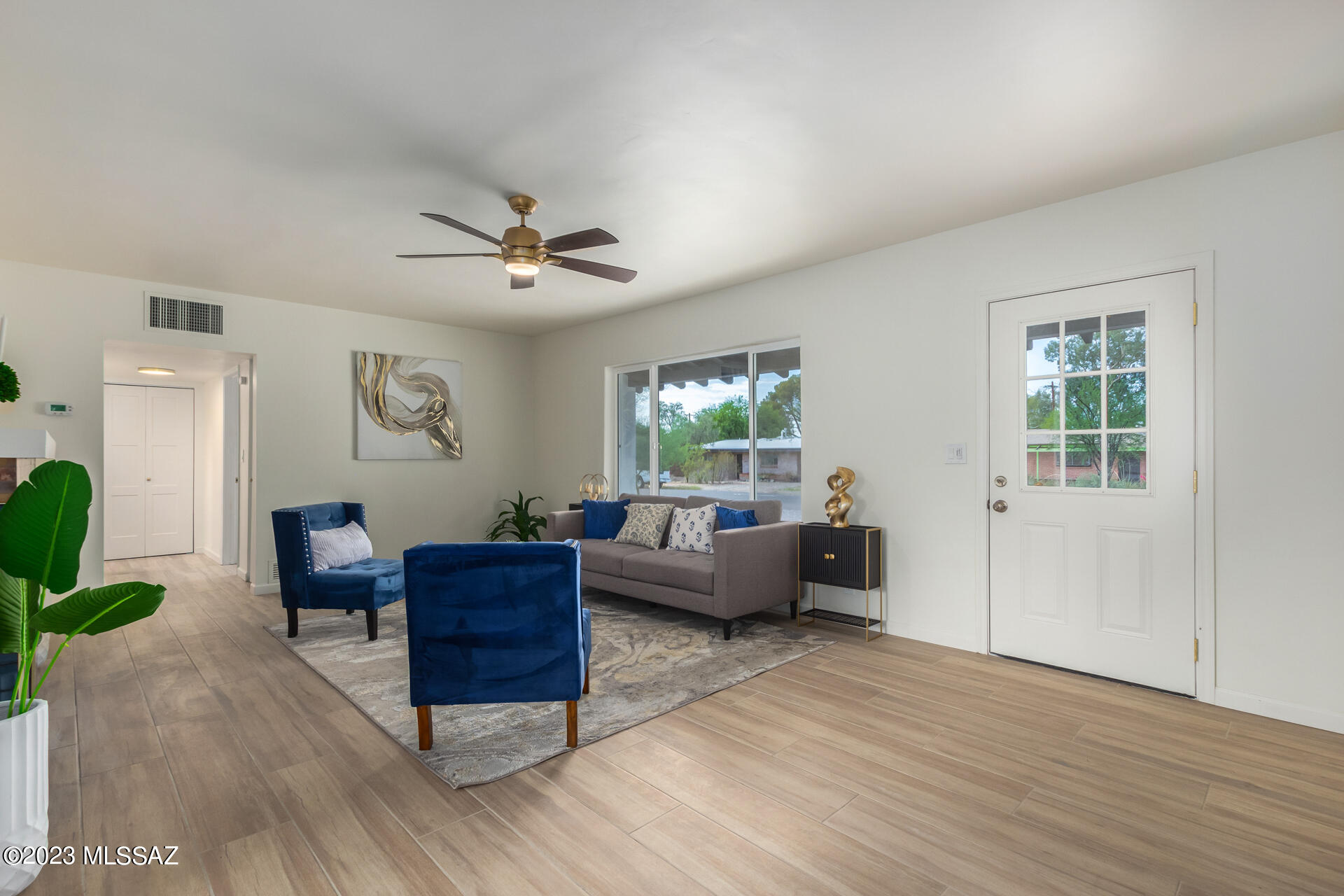 Encanto Park - Residential