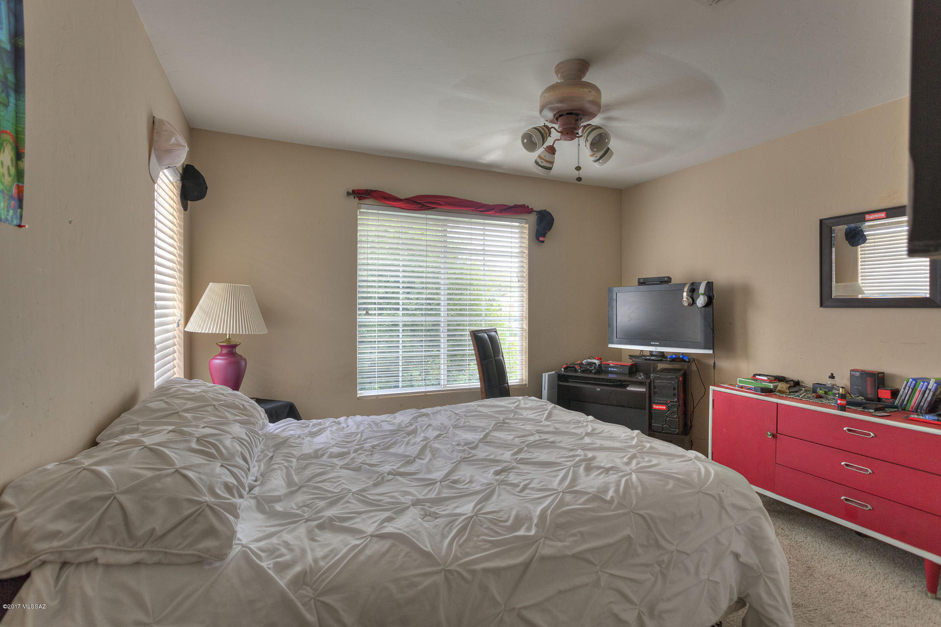Colonias La Canada (83-219) - Residential