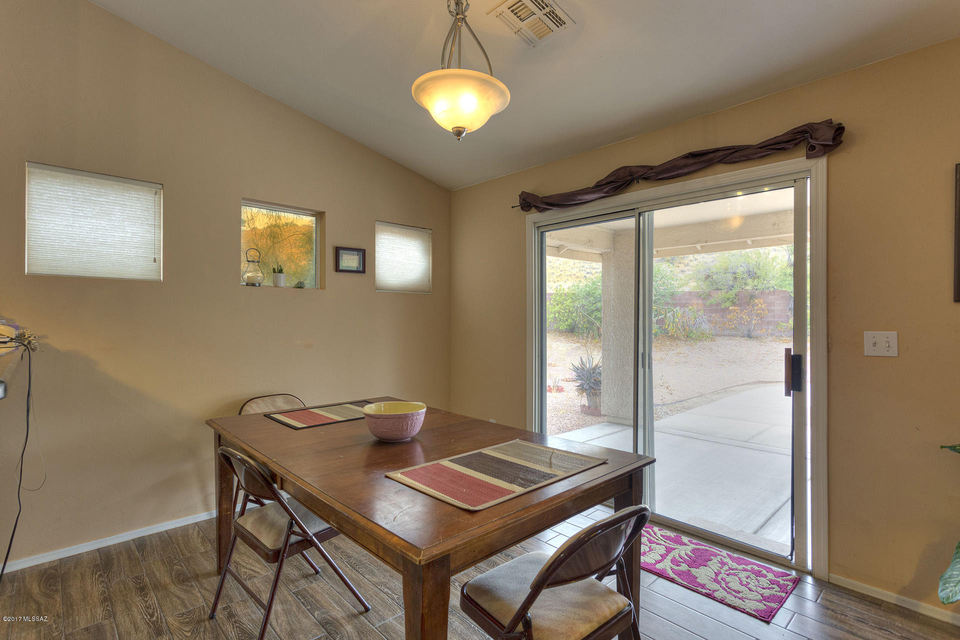 Colonias La Canada (83-219) - Residential