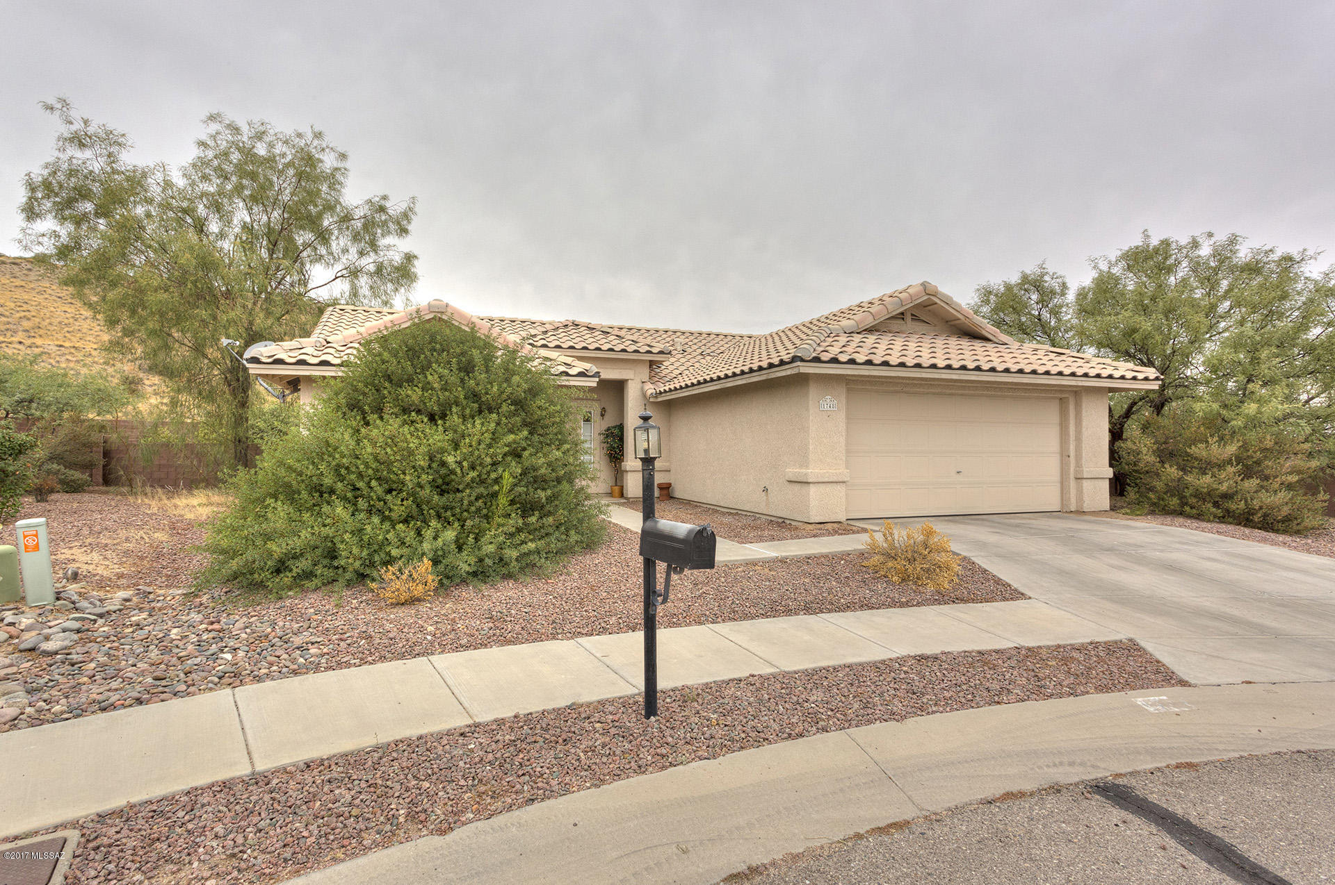 Colonias La Canada (83-219) - Residential