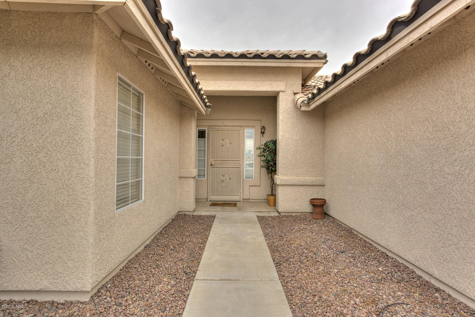 Colonias La Canada (83-219) - Residential
