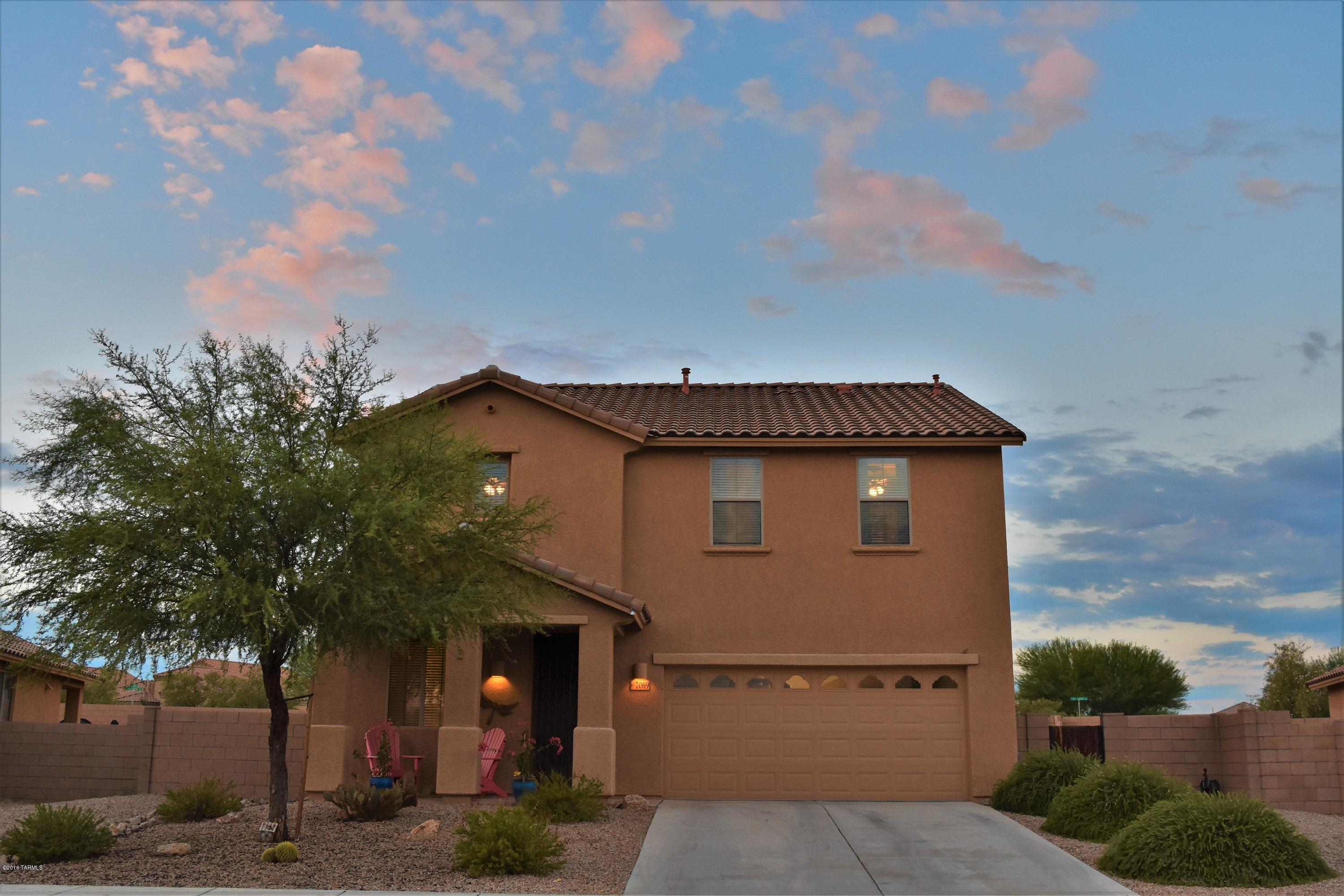 Star Valley Blk. 2 (212) - Residential
