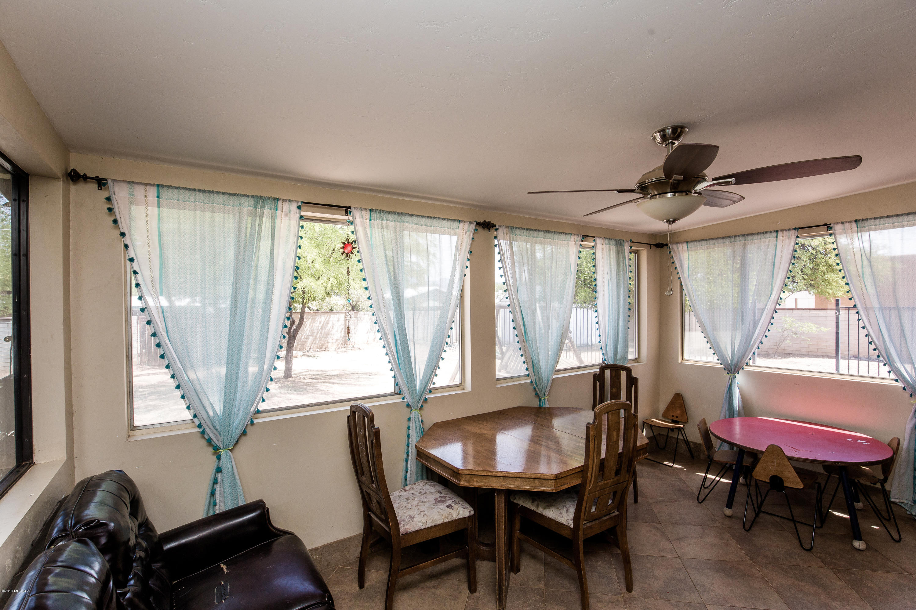 Manana Grande - Residential