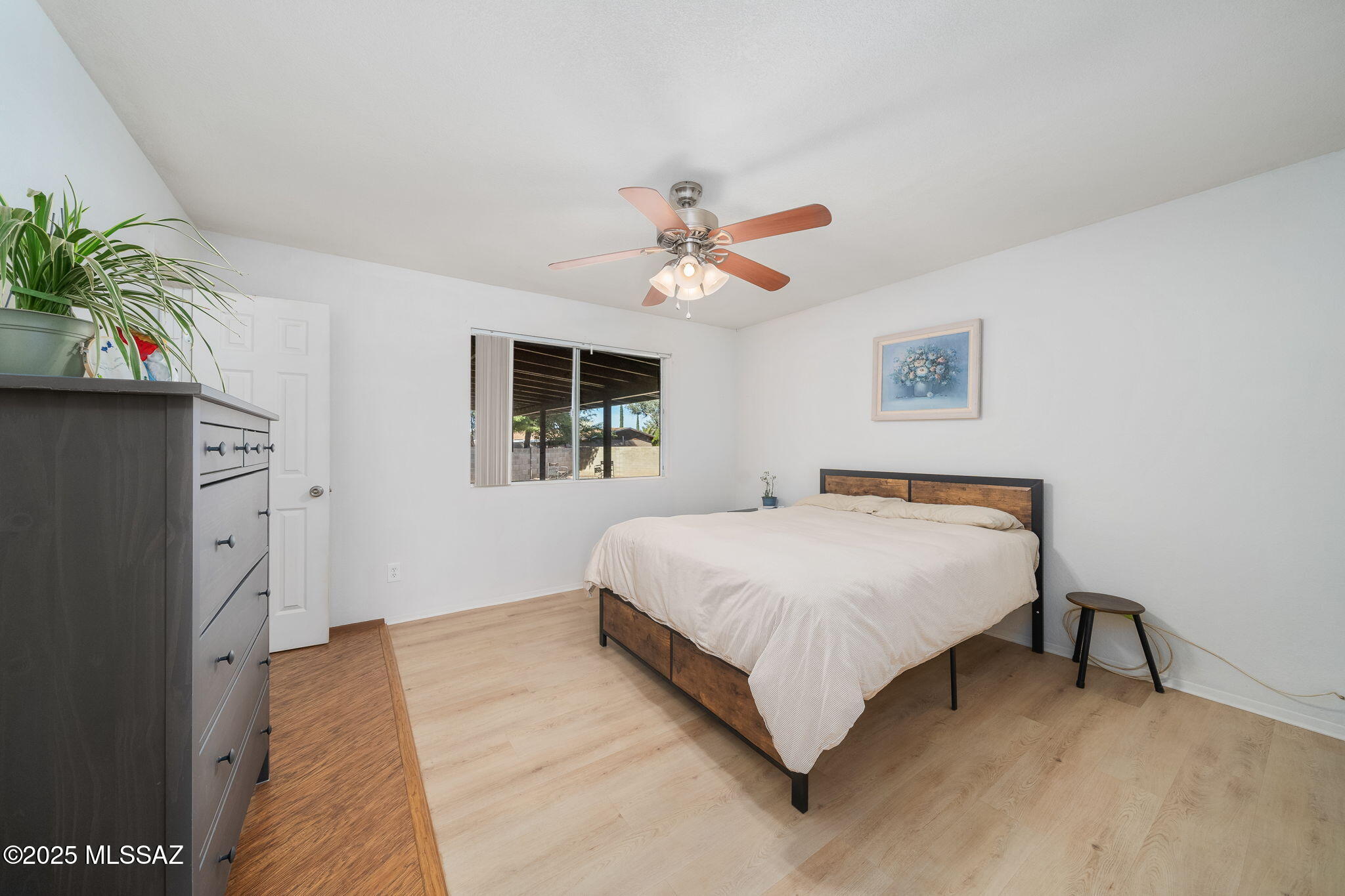 Lincoln Ridge (1-207) - Residential