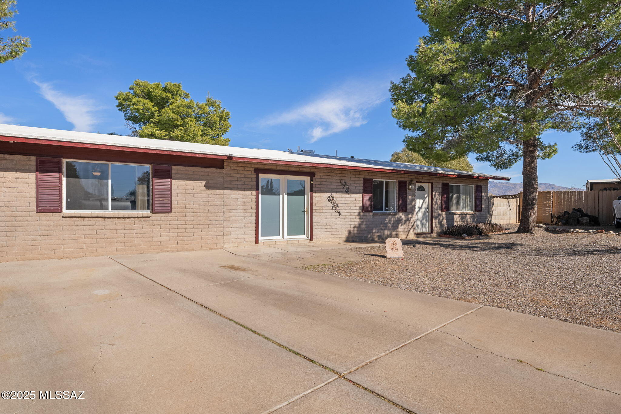 Lincoln Ridge (1-207) - Residential