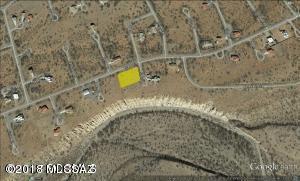 Great Lot, level and ready to build. Cul-De- Sac lot, great views and the two adjoin lots to the south are for sale and possible not buildable allowing for a large parcel that is private.