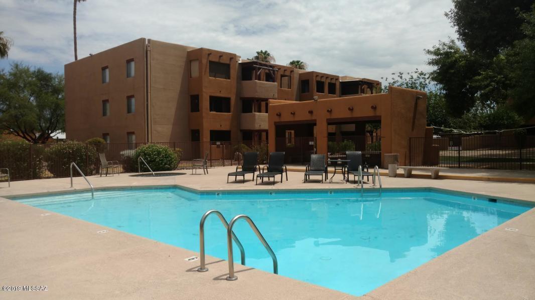 Casa Club Condominium - Residential