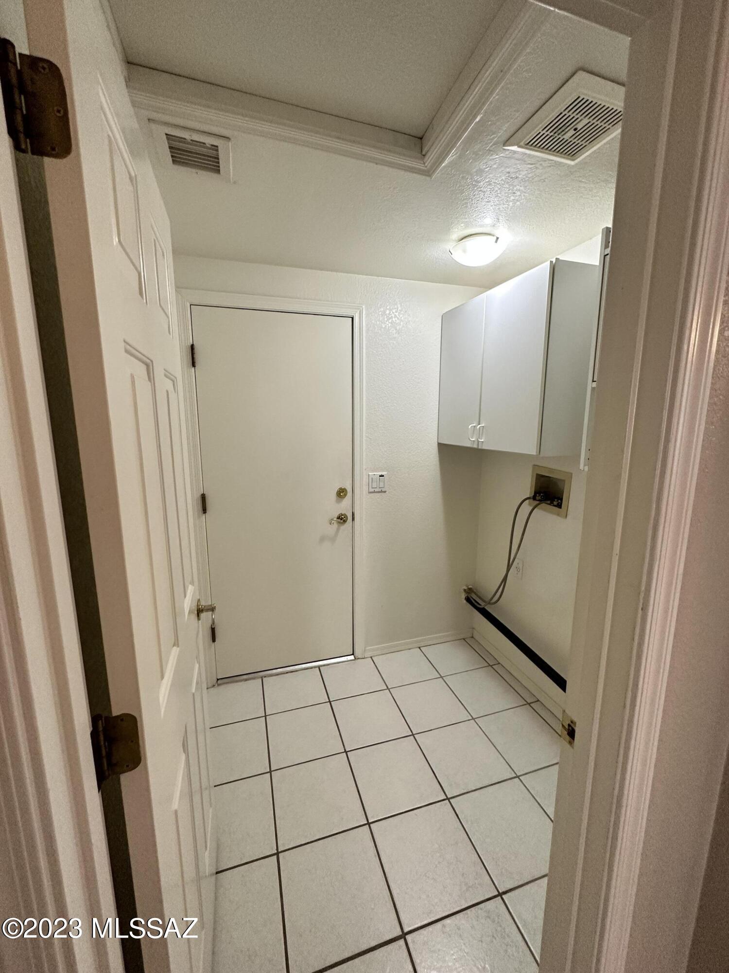 Continental Ranch (1-148) - Residential Lease