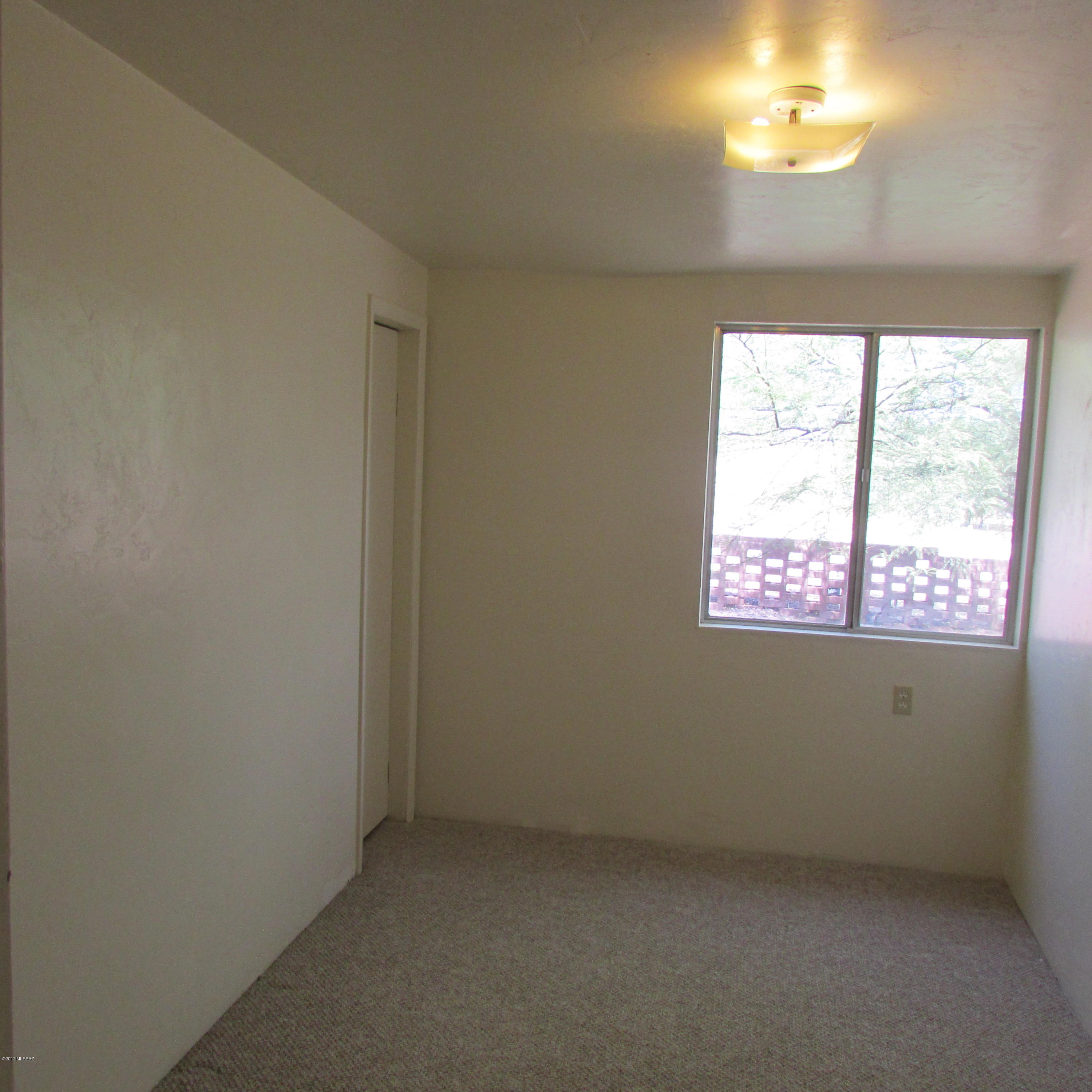 Unsubdivided - Residential