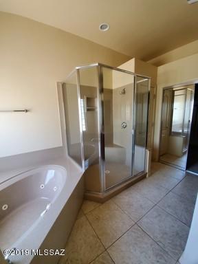 Rancho Del Lago (466-540) - Residential Lease