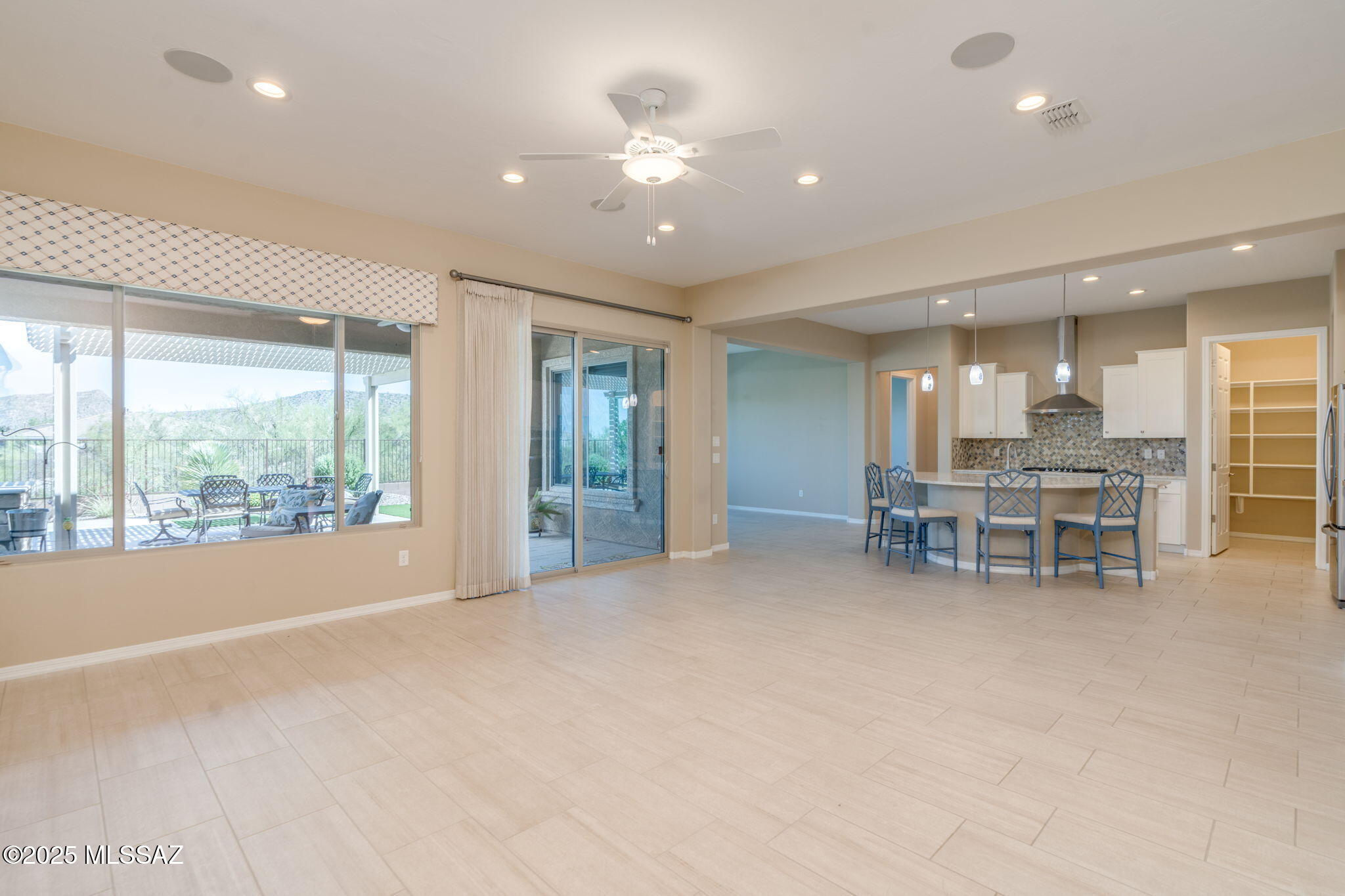 Del Webb At Dove Mountain SQ20131930189 - Residential