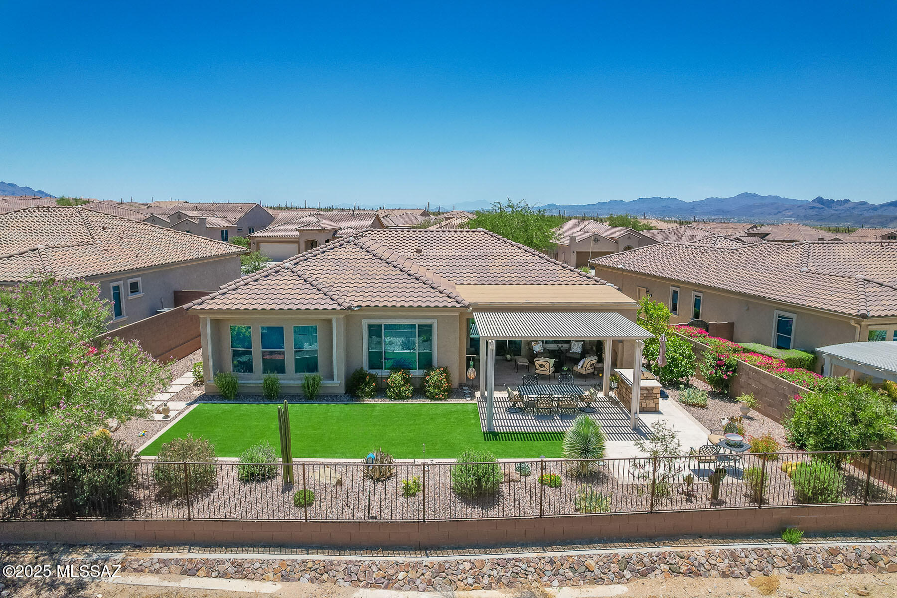 Del Webb At Dove Mountain SQ20131930189 - Residential