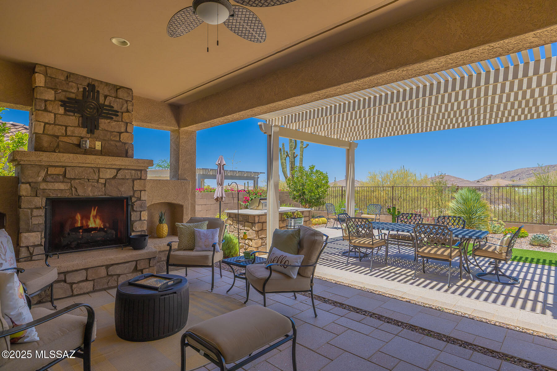 Del Webb At Dove Mountain SQ20131930189 - Residential