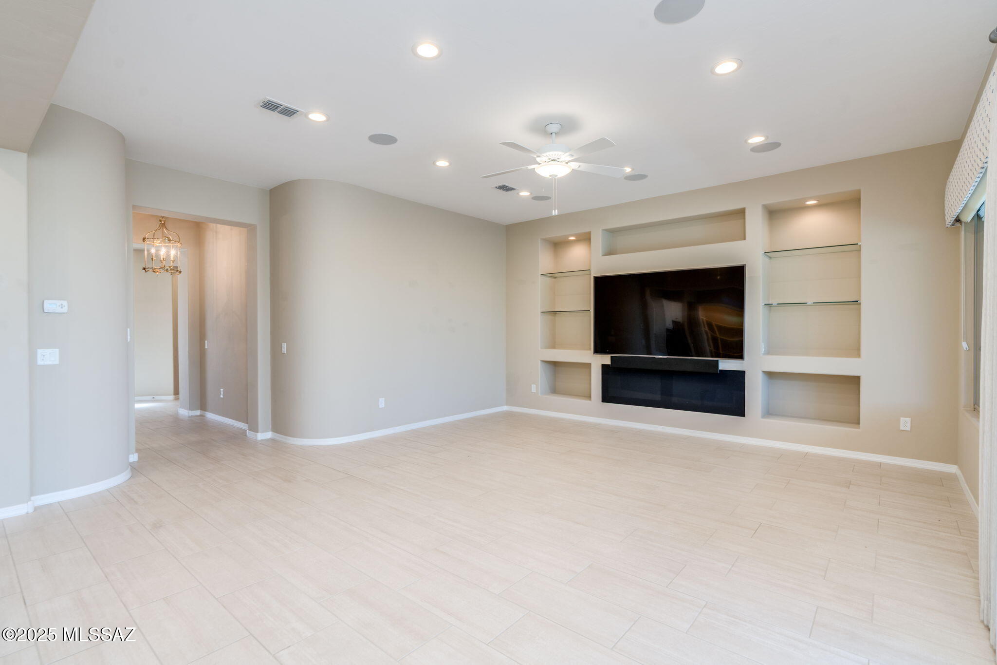 Del Webb At Dove Mountain SQ20131930189 - Residential