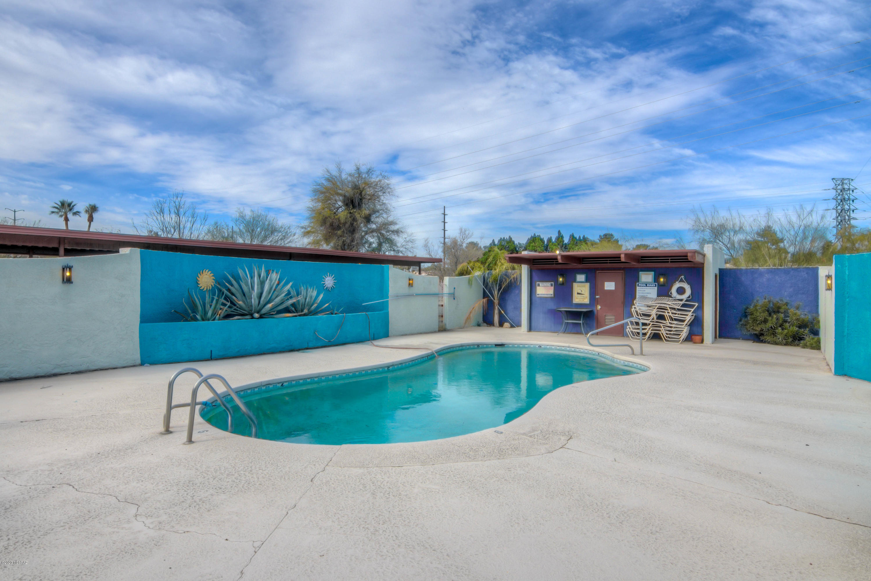 Las Solanas Blk 2 (1-49) - Residential