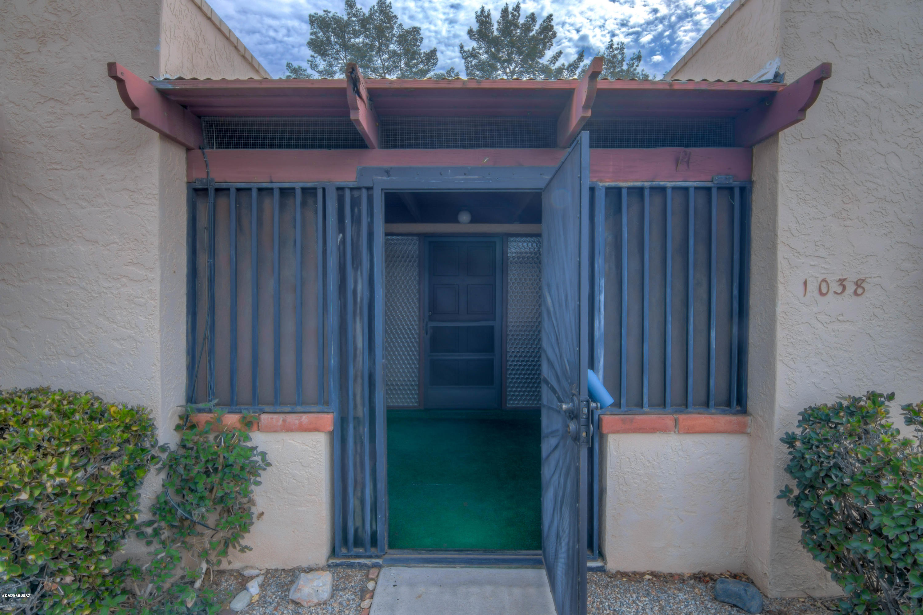 Las Solanas Blk 2 (1-49) - Residential