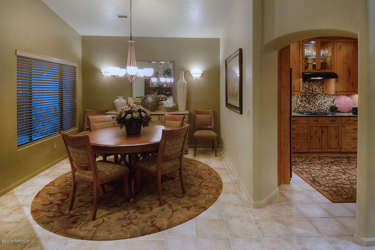 Las Ventanas (1-57) - Residential