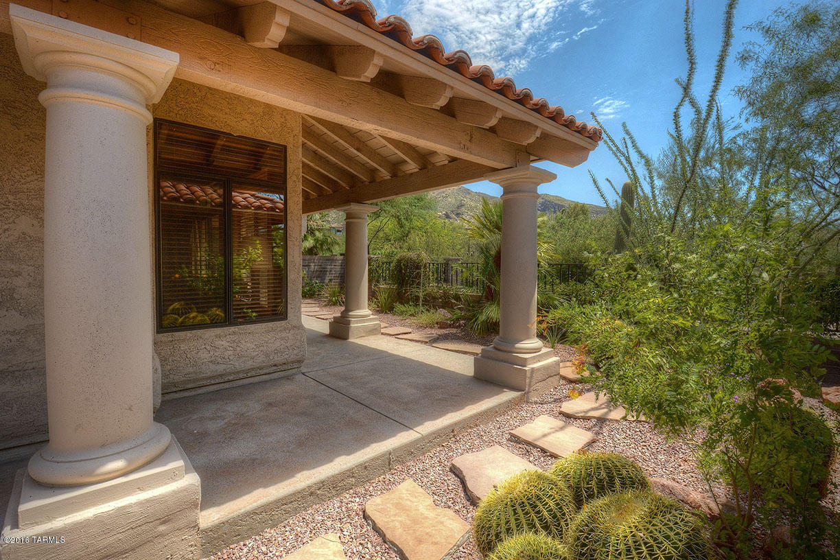 Las Ventanas (1-57) - Residential