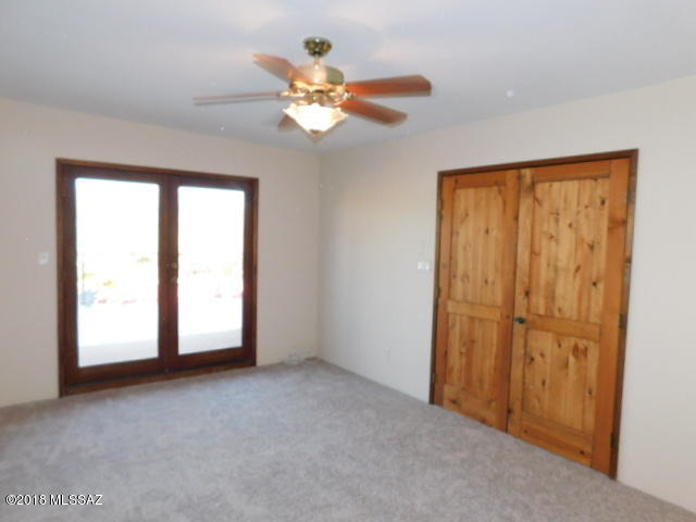Unsubdivided - Residential