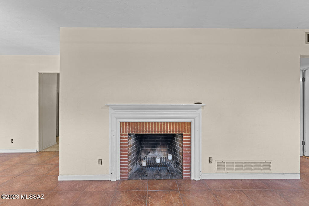Randolph House (34-63) - Residential