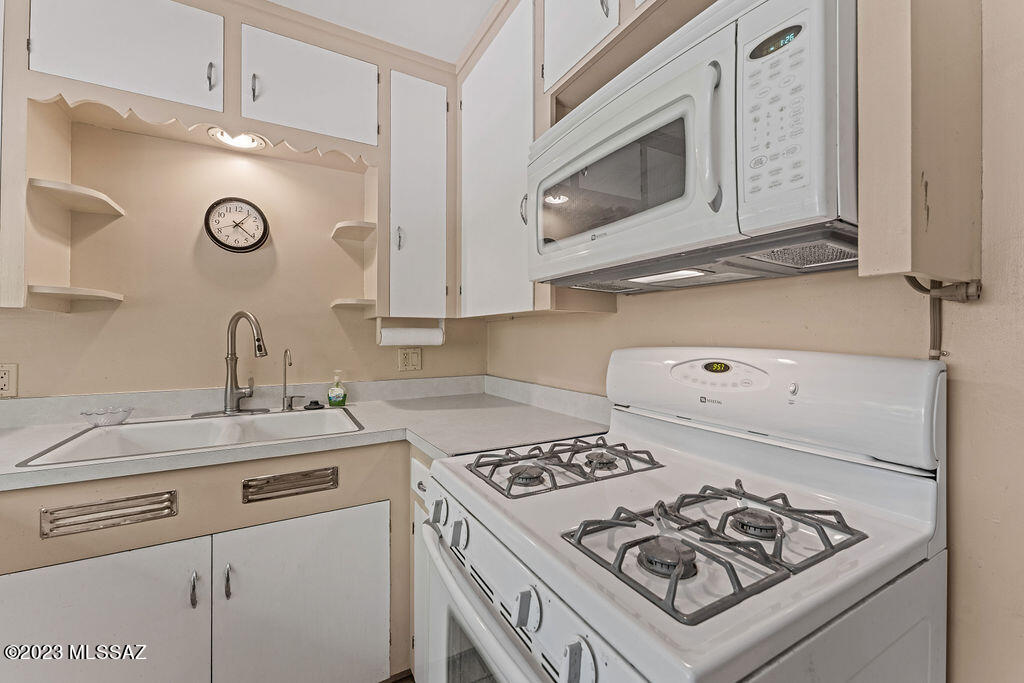 Randolph House (34-63) - Residential