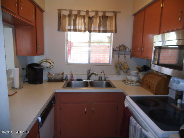 Las Solanas Blk 1 (1-49) - Residential Lease
