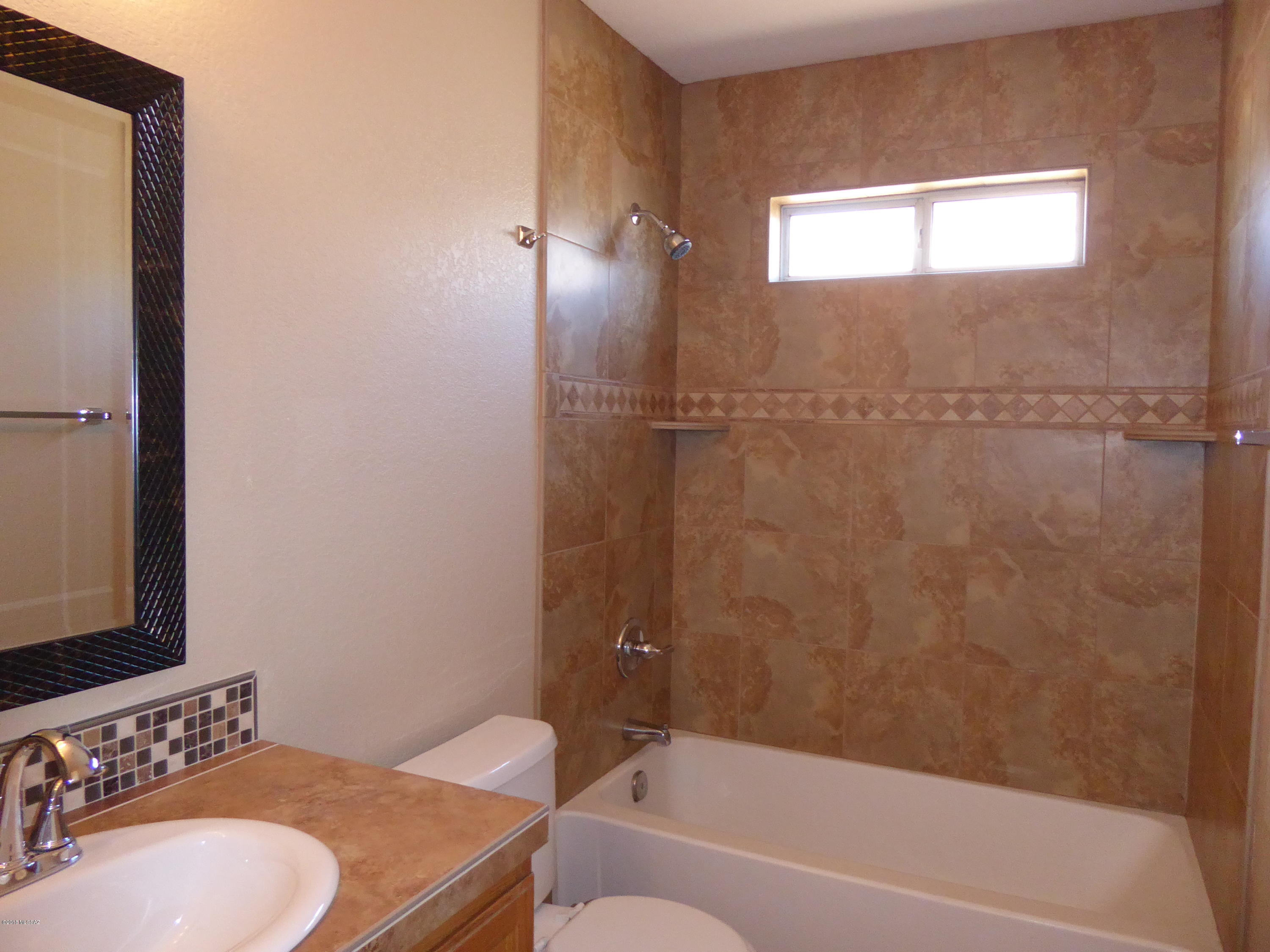 Fairway Groves At Wingate - Residential Lease