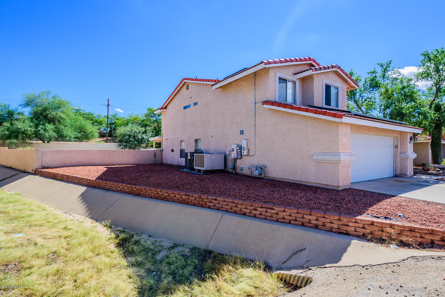 Country Highlands (1-180) - Residential