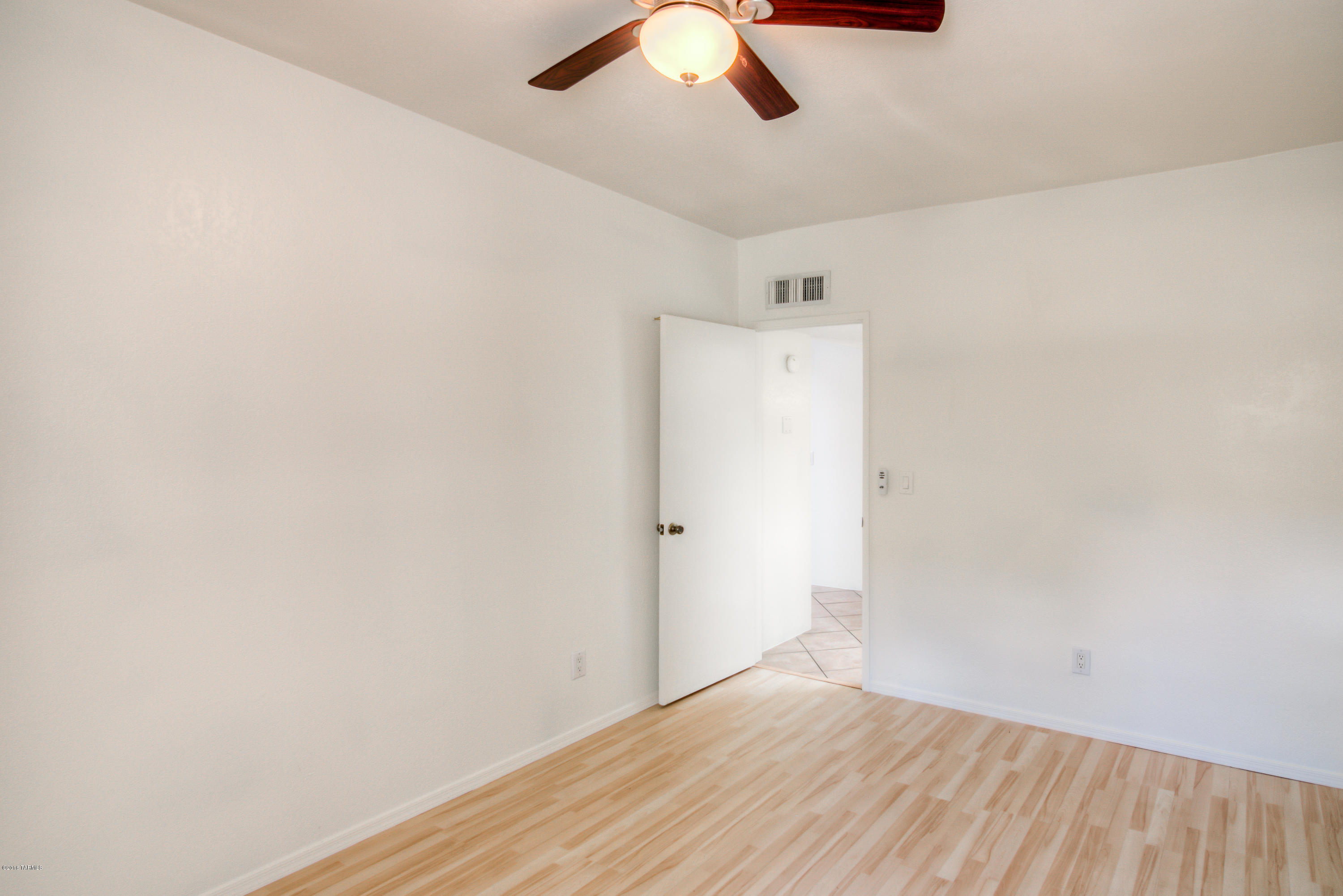 Casas Presidio Condos. - Residential