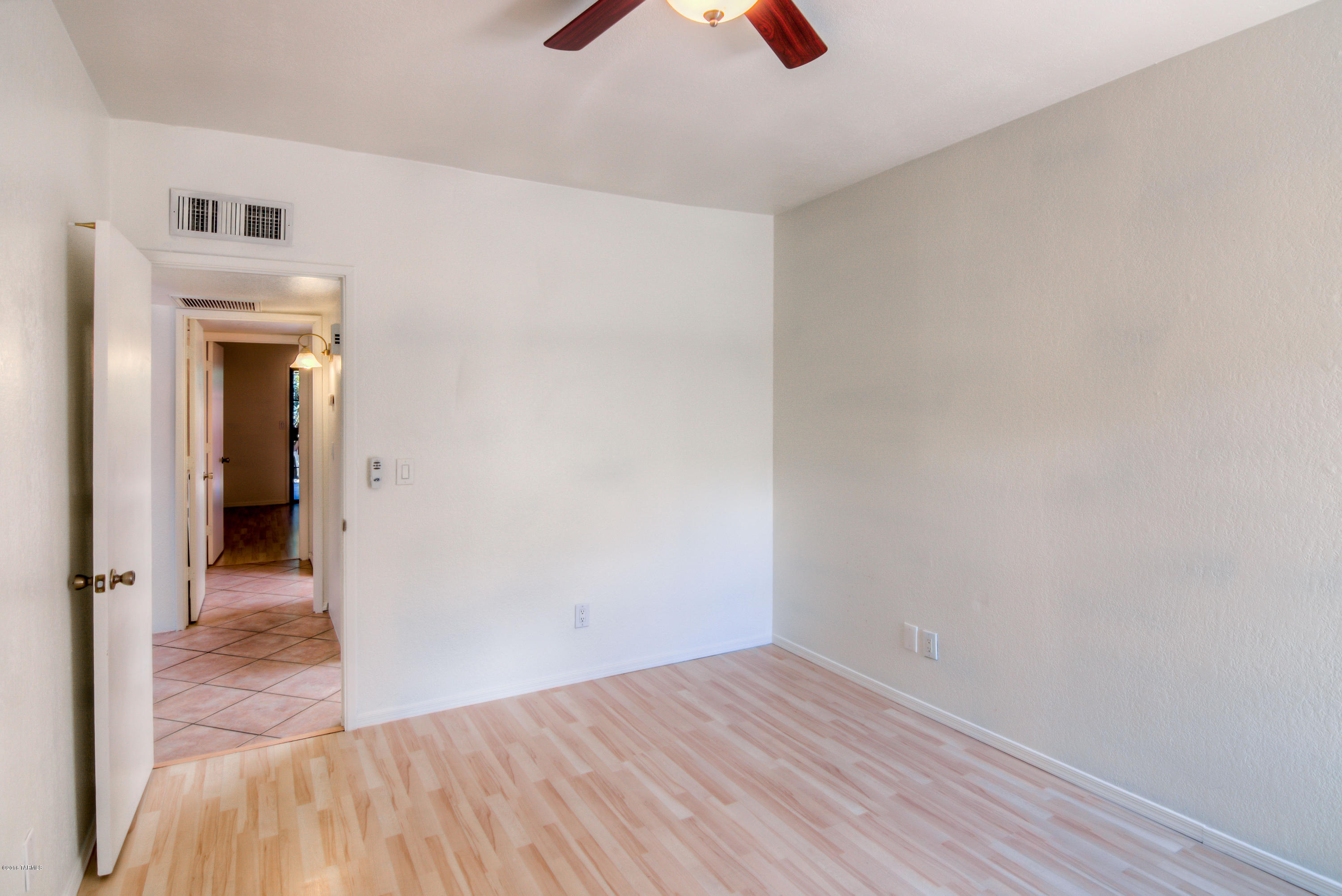 Casas Presidio Condos. - Residential
