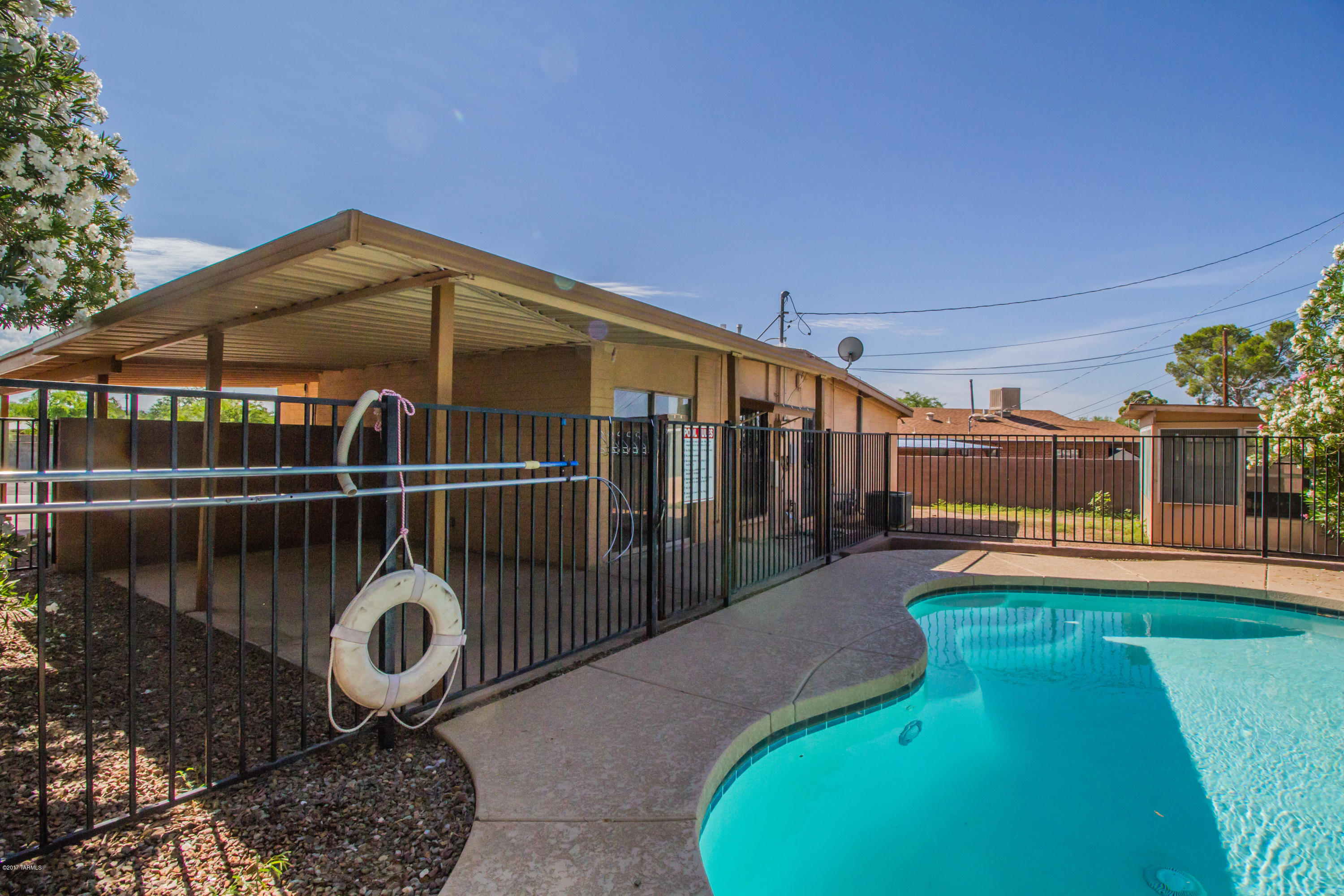 El Cortez Heights - Residential Lease