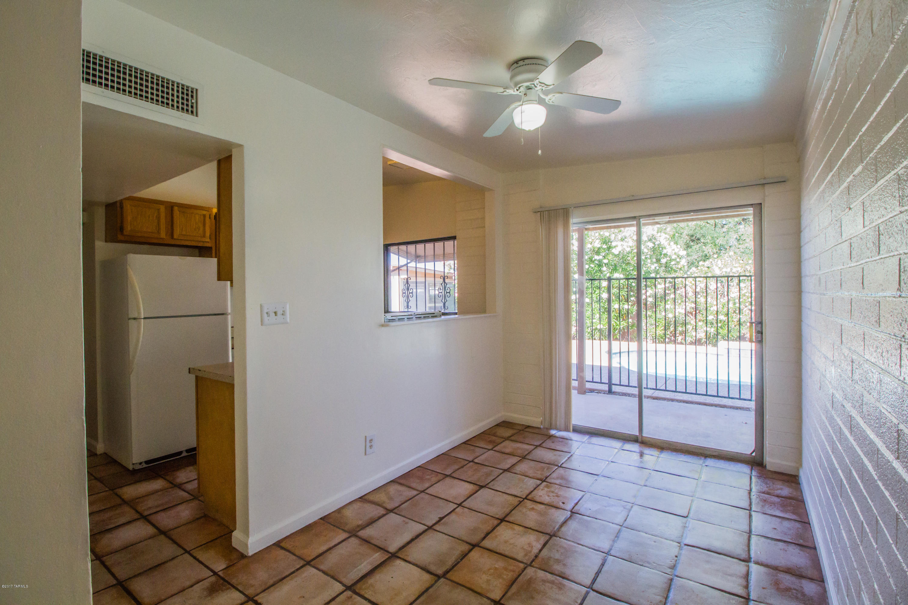 El Cortez Heights - Residential Lease