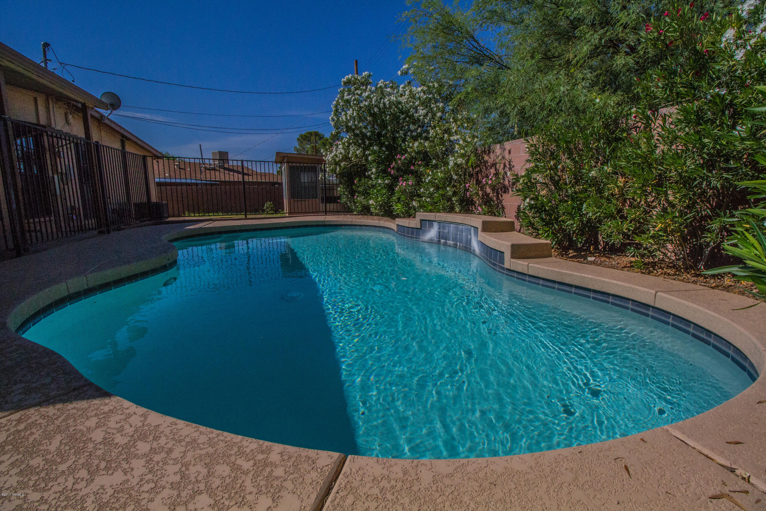 El Cortez Heights - Residential Lease