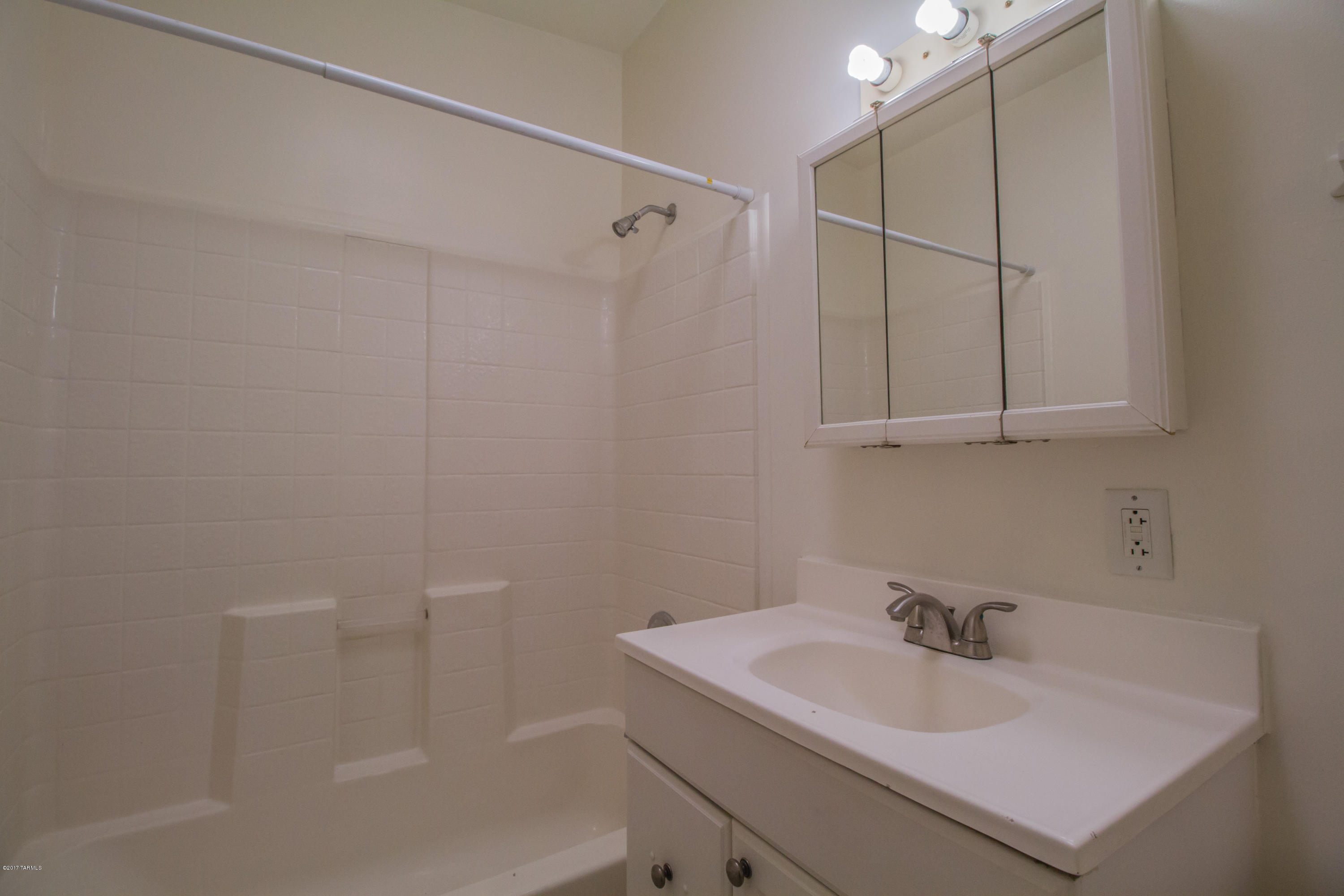 El Cortez Heights - Residential Lease