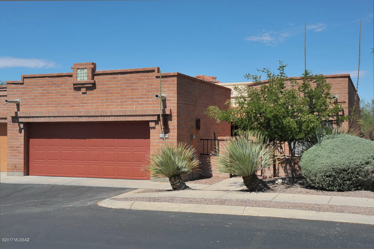 Sierra Catalina Estates (1-99) - Residential Lease