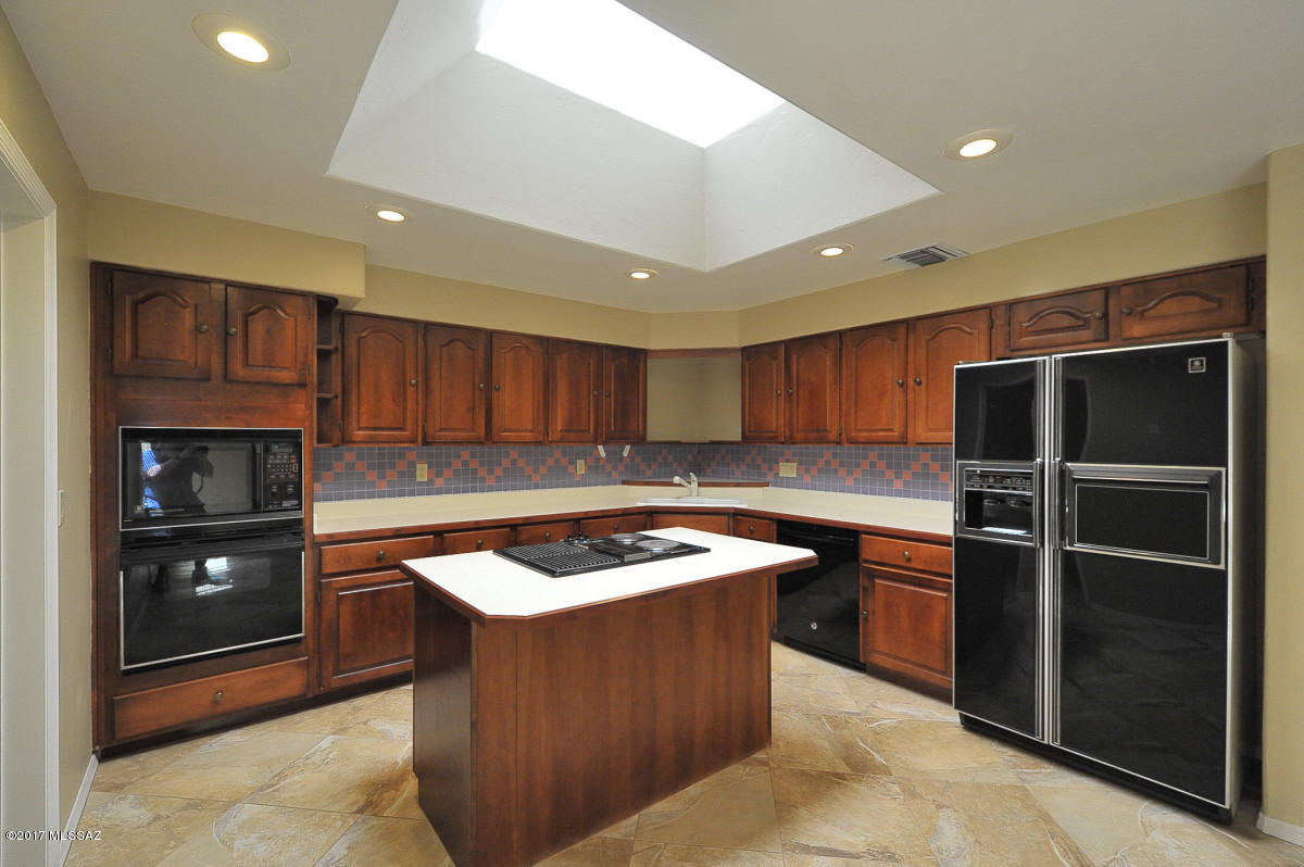 Sierra Catalina Estates (1-99) - Residential Lease