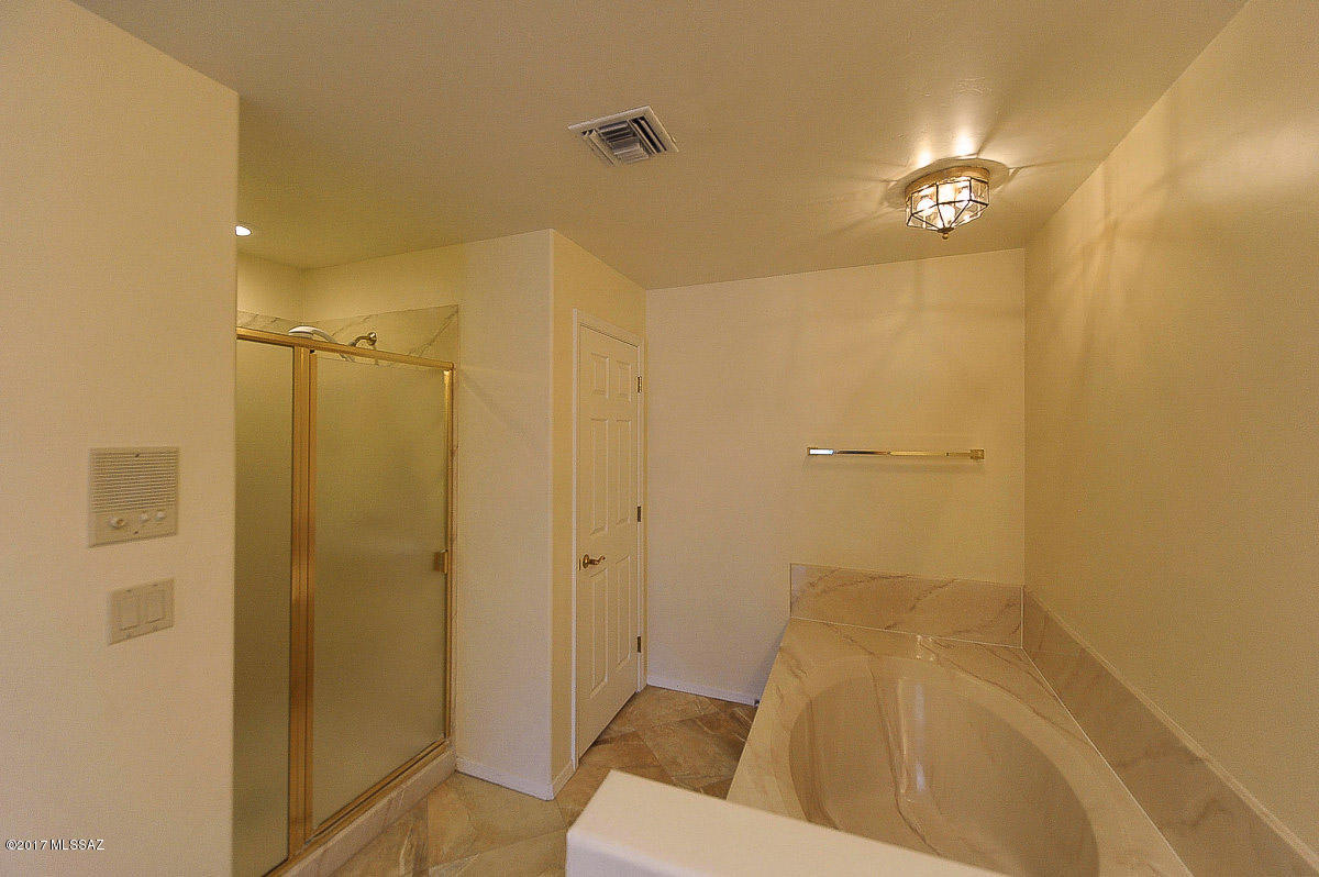 Sierra Catalina Estates (1-99) - Residential Lease