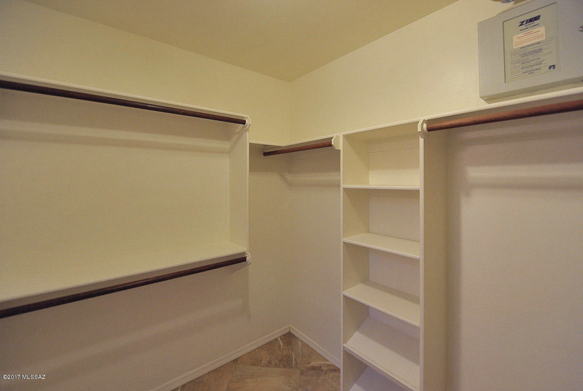 Sierra Catalina Estates (1-99) - Residential Lease
