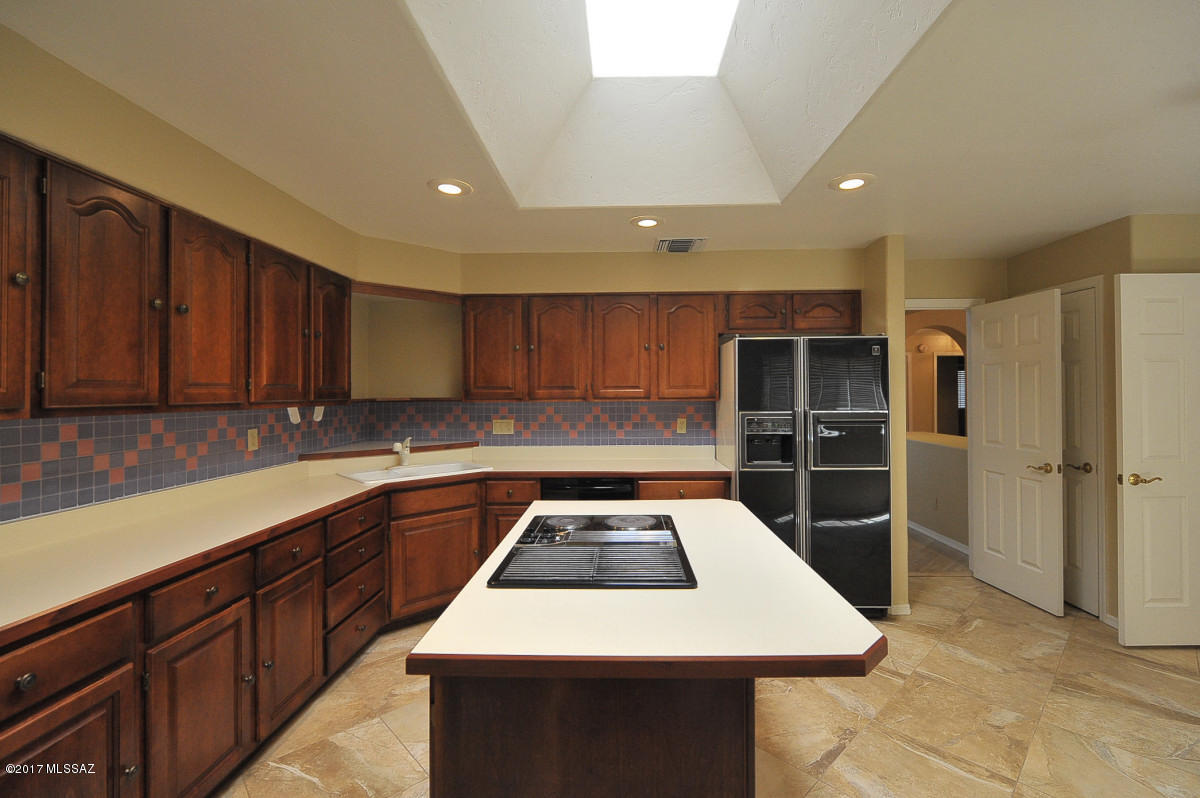 Sierra Catalina Estates (1-99) - Residential Lease